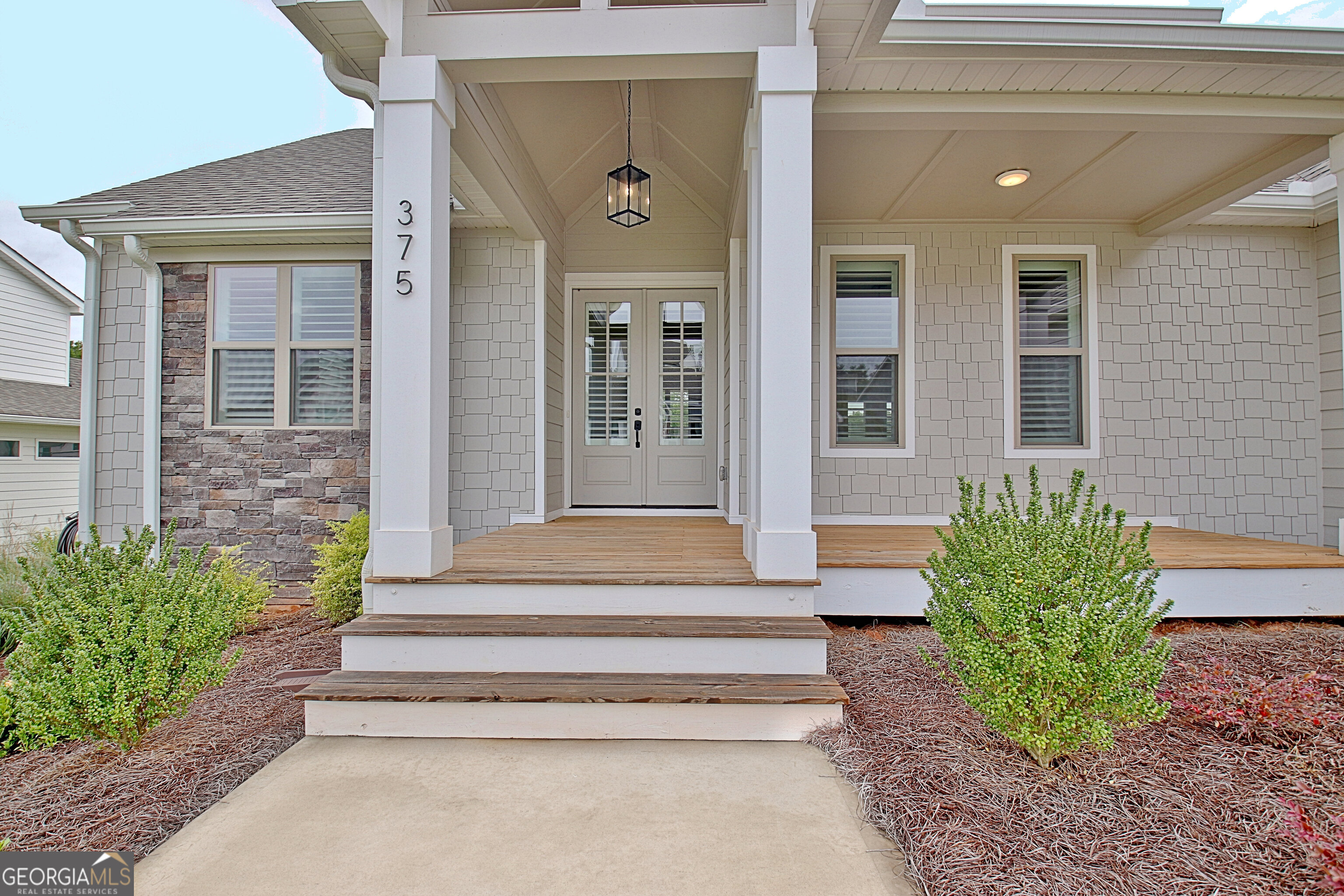 375 Werner Way Property Photo 8