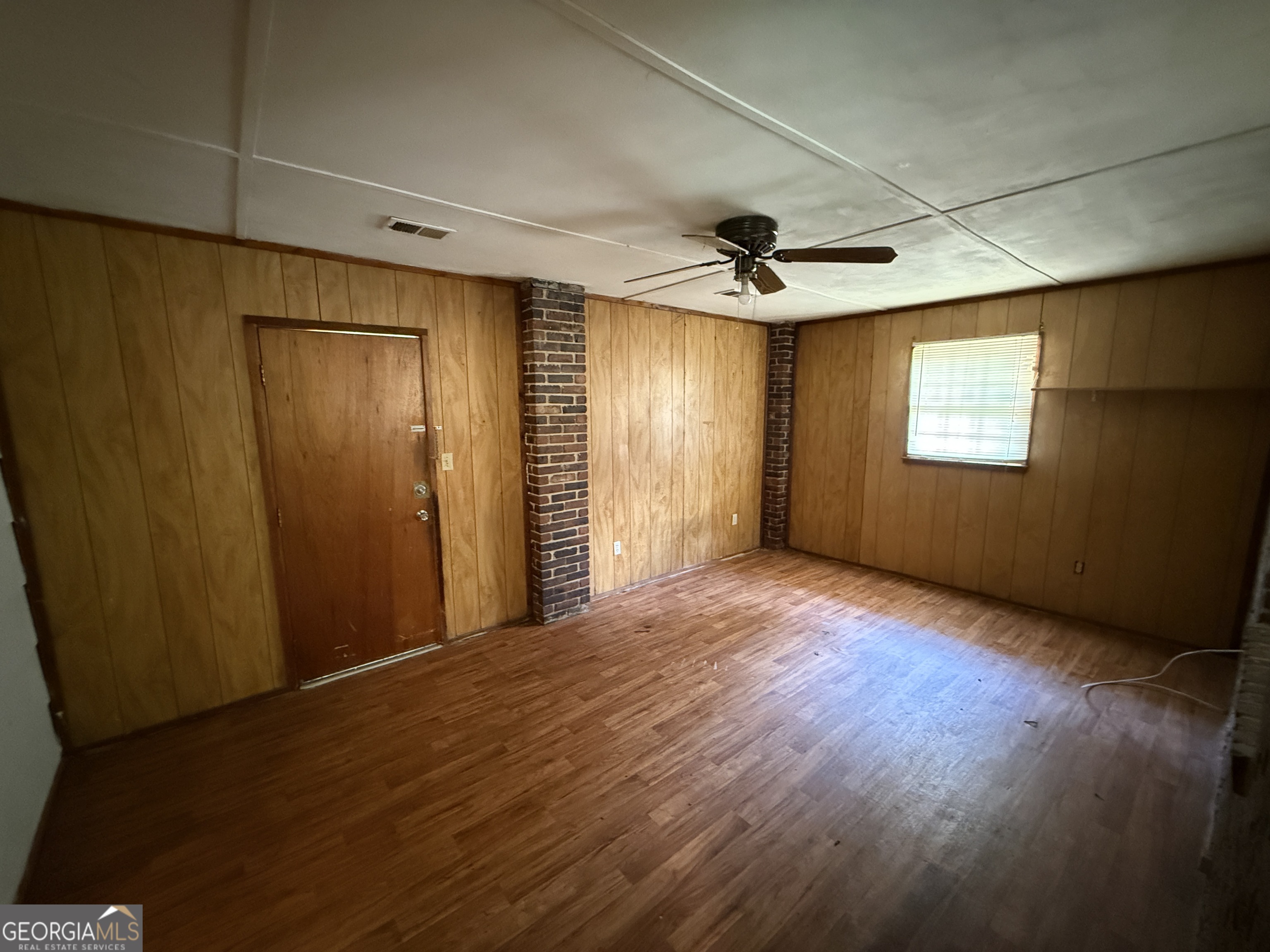 6597 King William Drive Property Photo 8