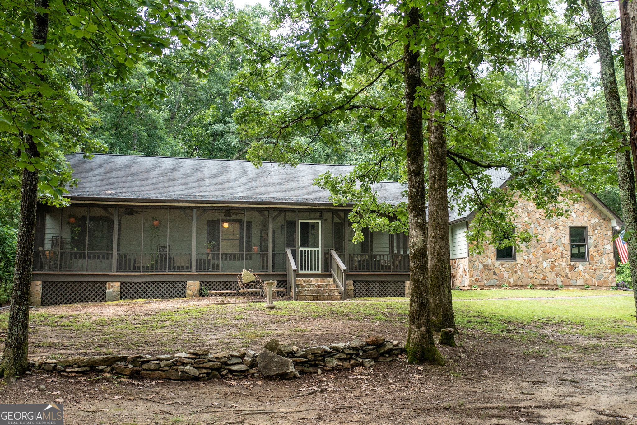 140 Scott Boulevard Property Photo 1