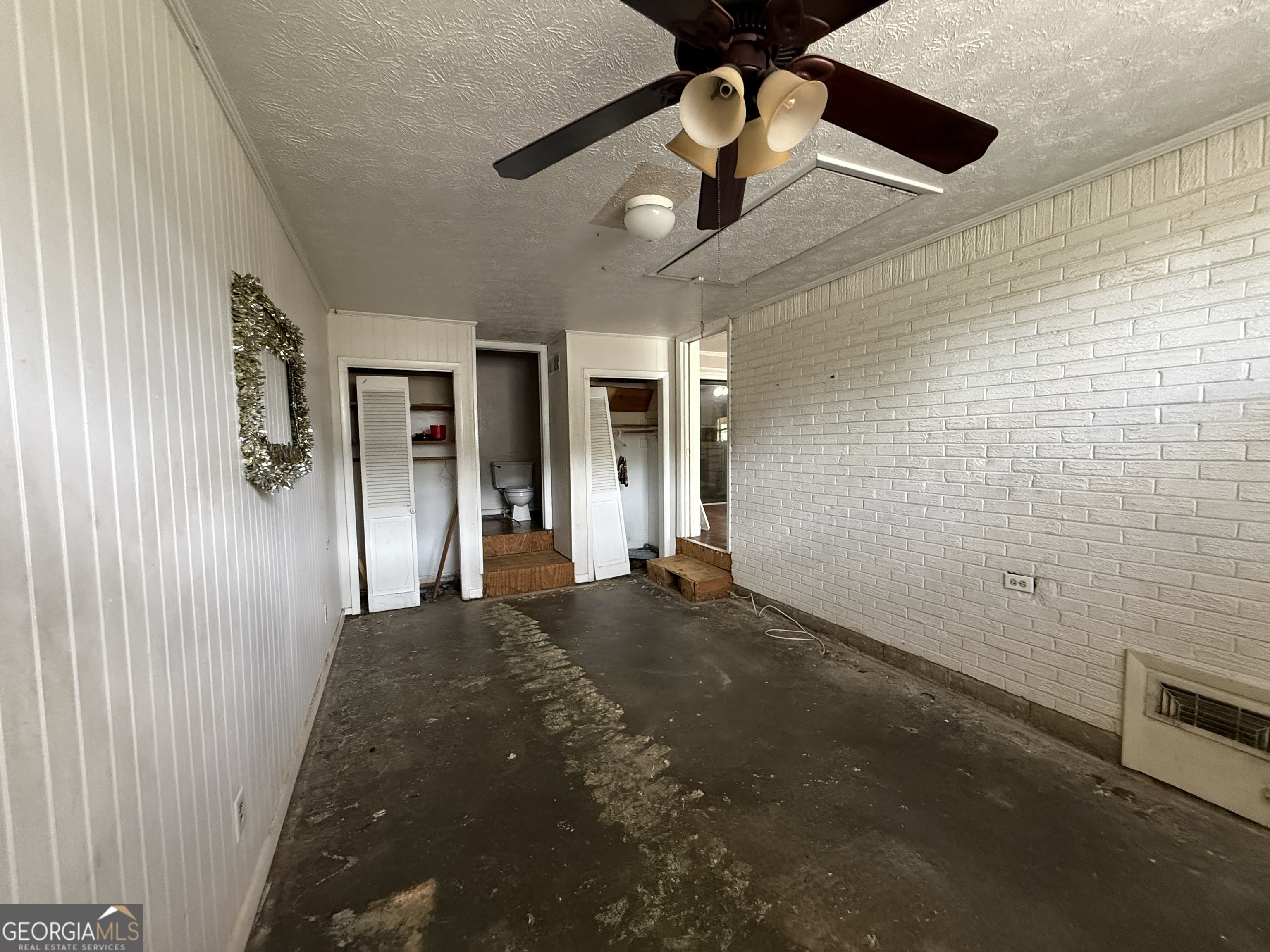 333 Windemere Way Property Photo 10