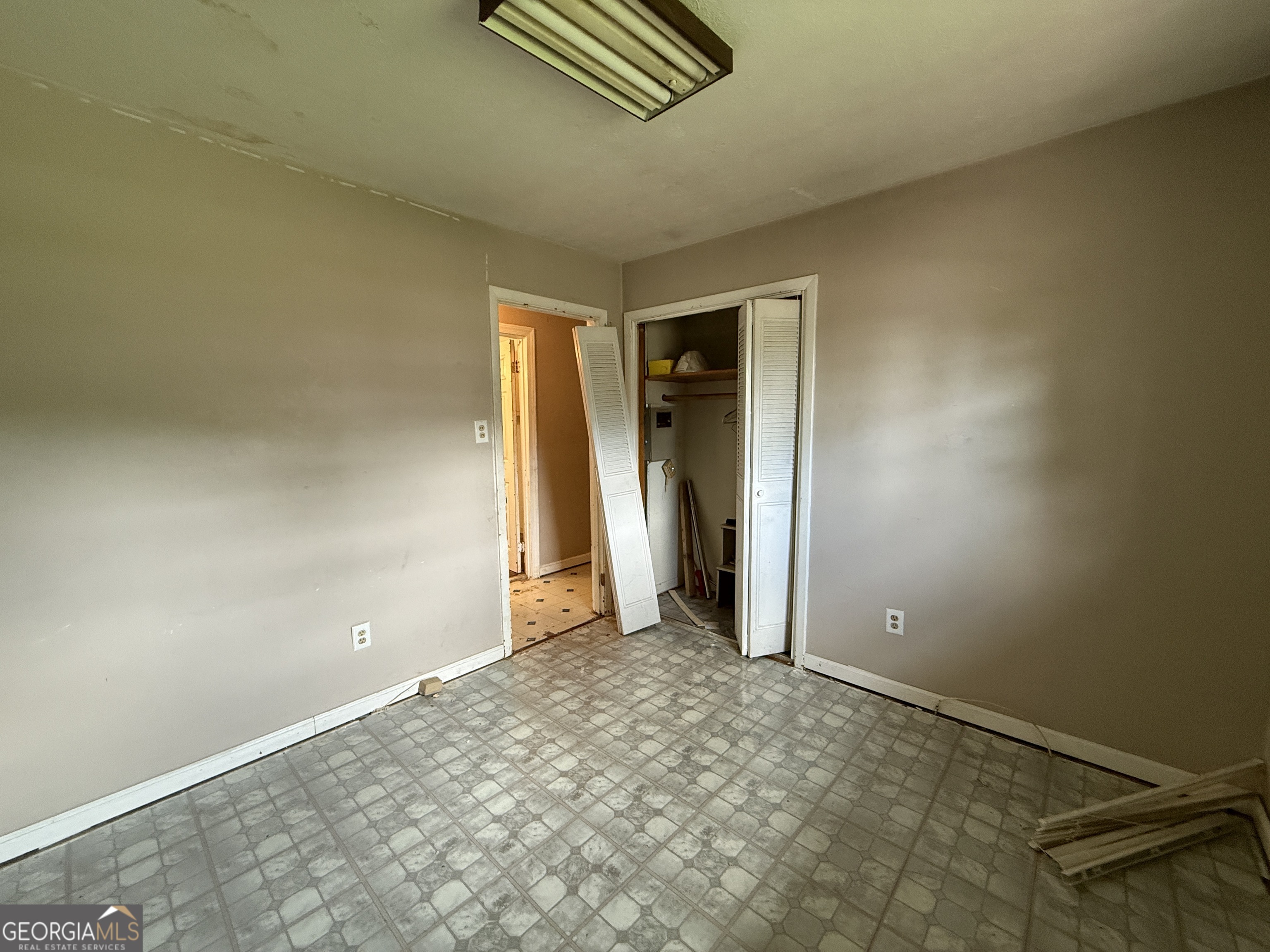 333 Windemere Way Property Photo 14