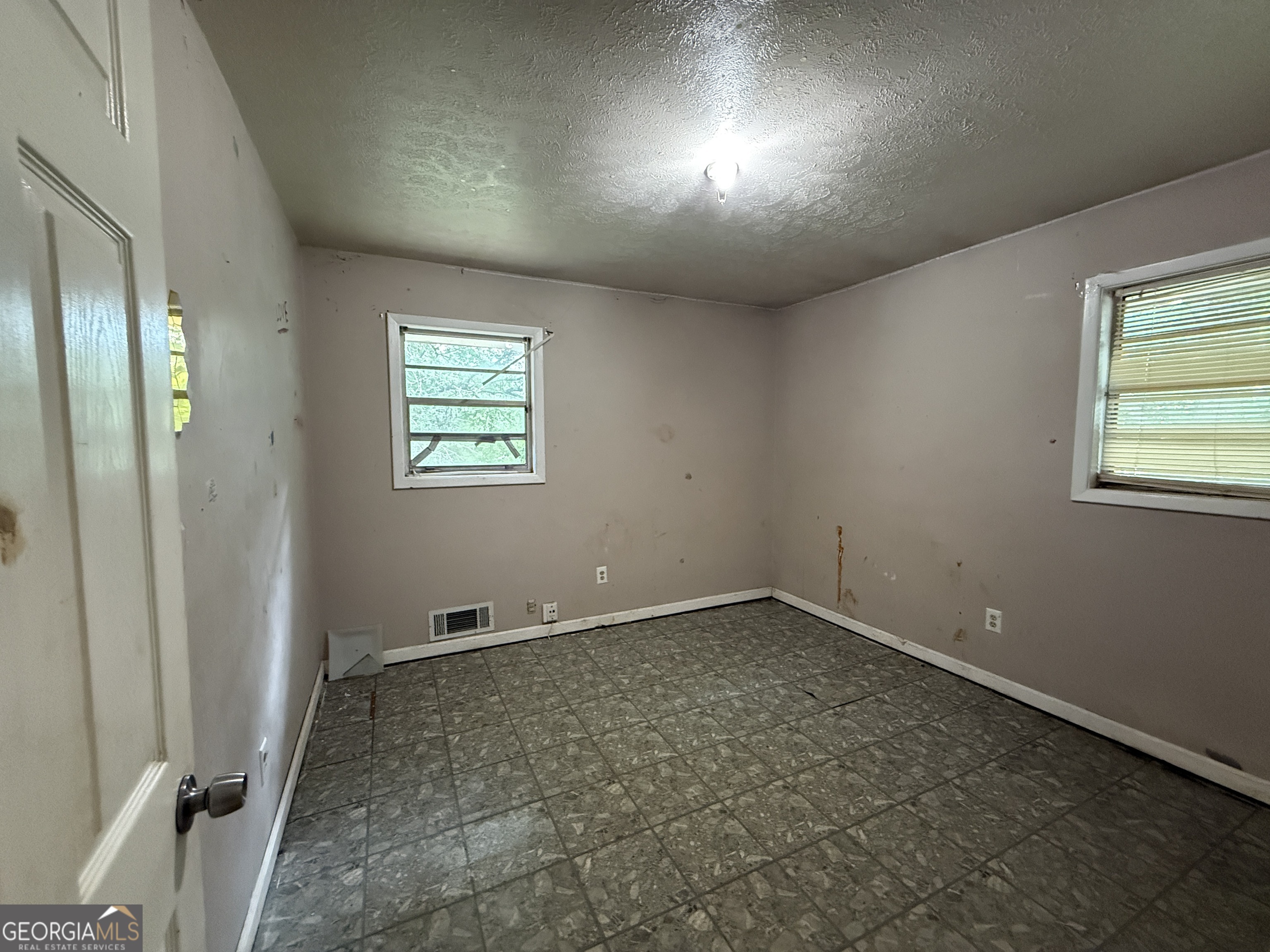 333 Windemere Way Property Photo 17