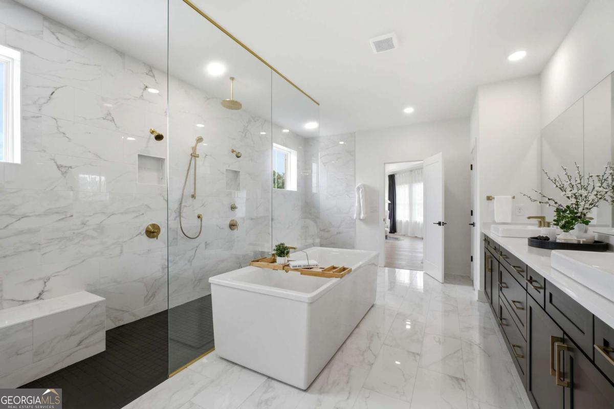 4510 Hawthorn Circle Property Photo 42