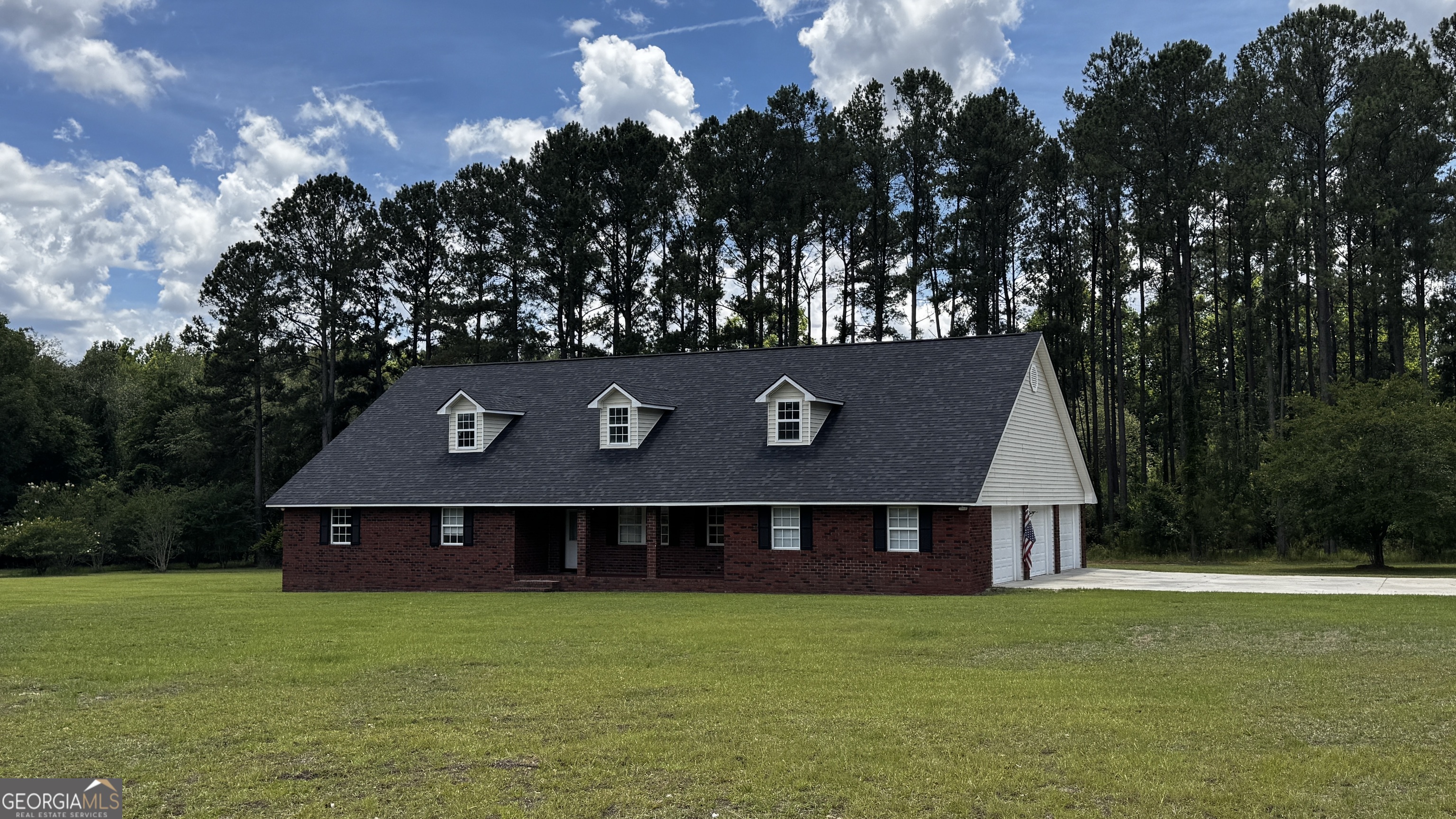 144 Live Oak Lane Property Photo 1