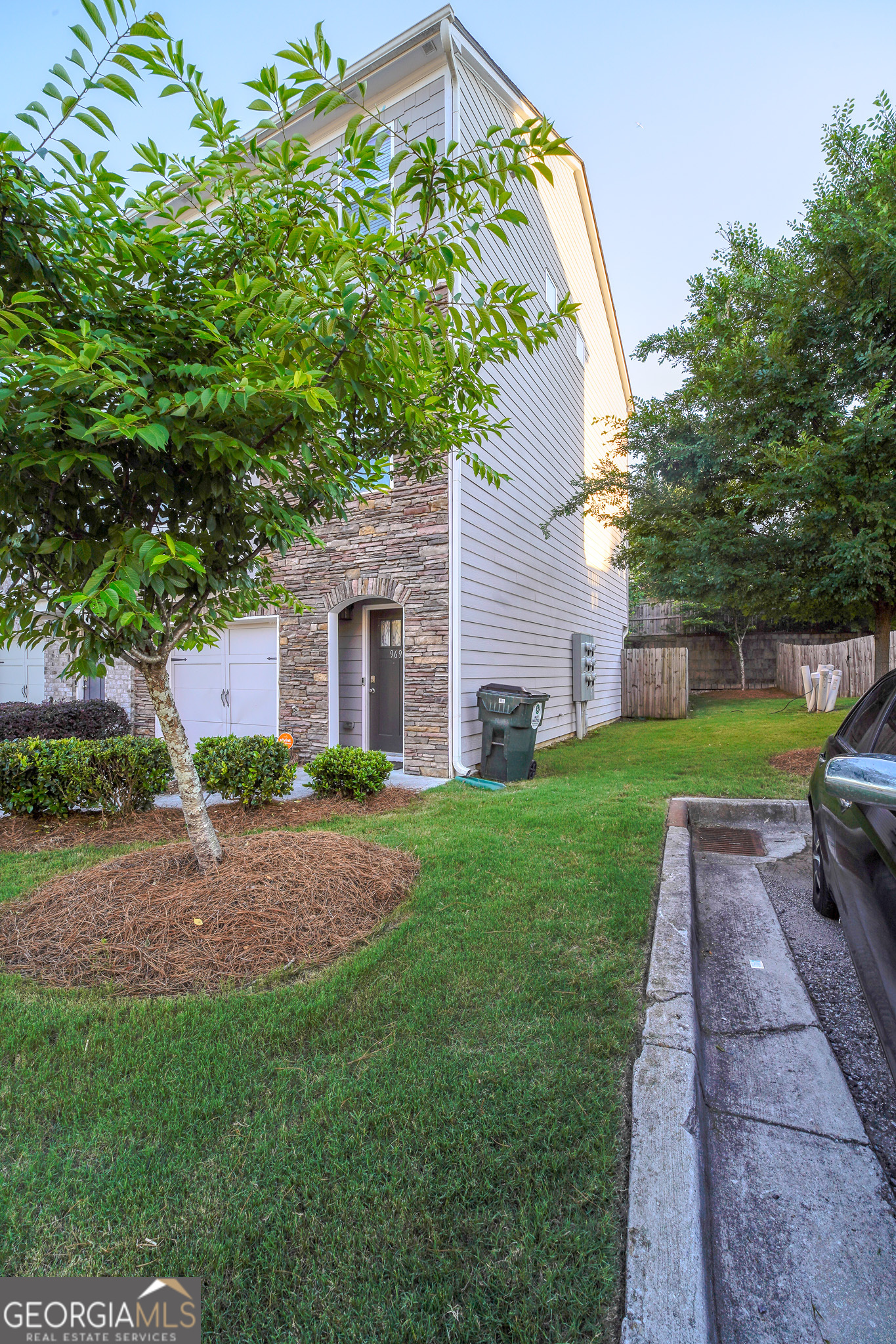 969 Society Circle Sw Property Photo 3