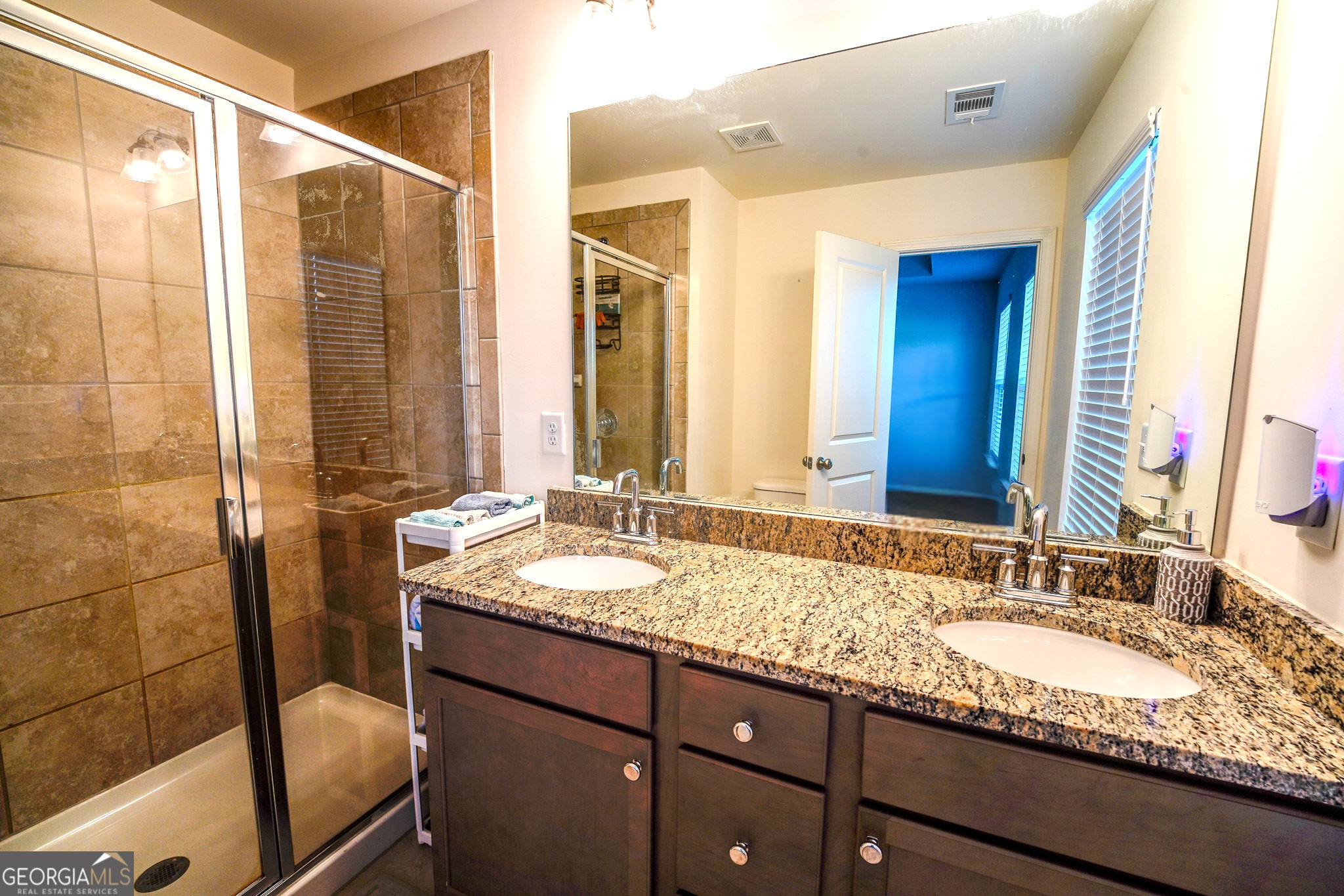 969 Society Circle Sw Property Photo 11