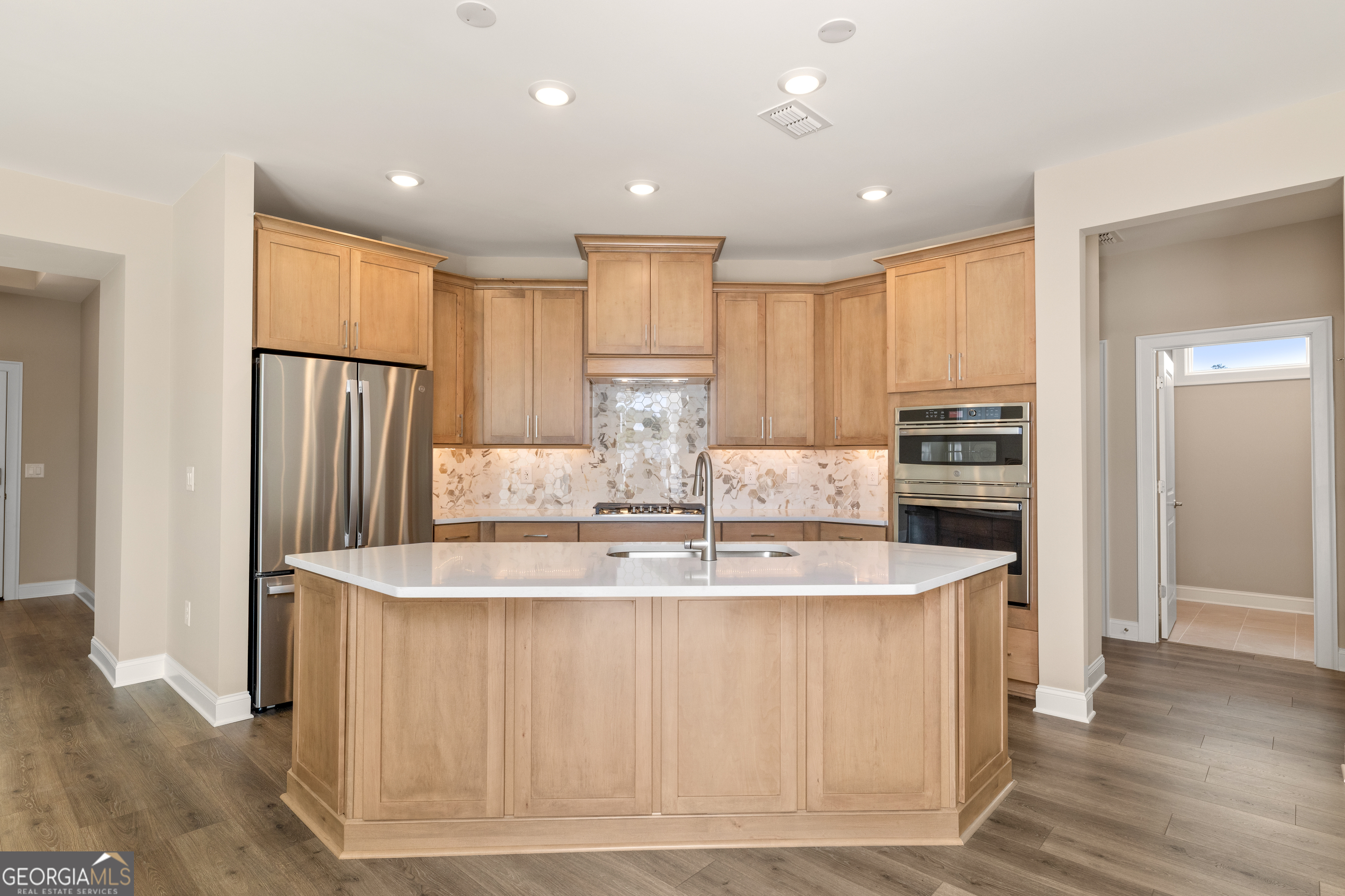 3347 Fishpond Circle Property Photo 11