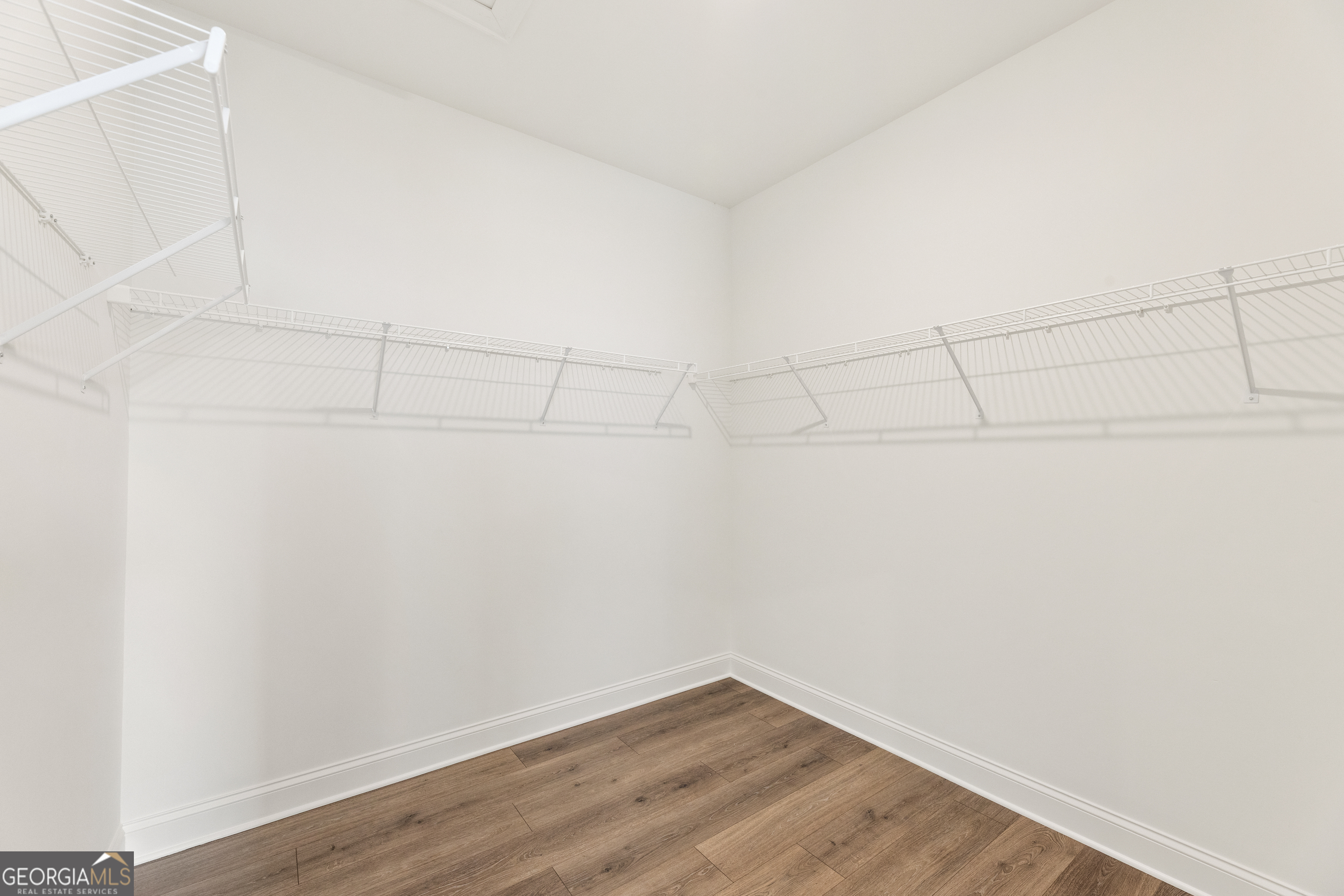 3347 Fishpond Circle Property Photo 18