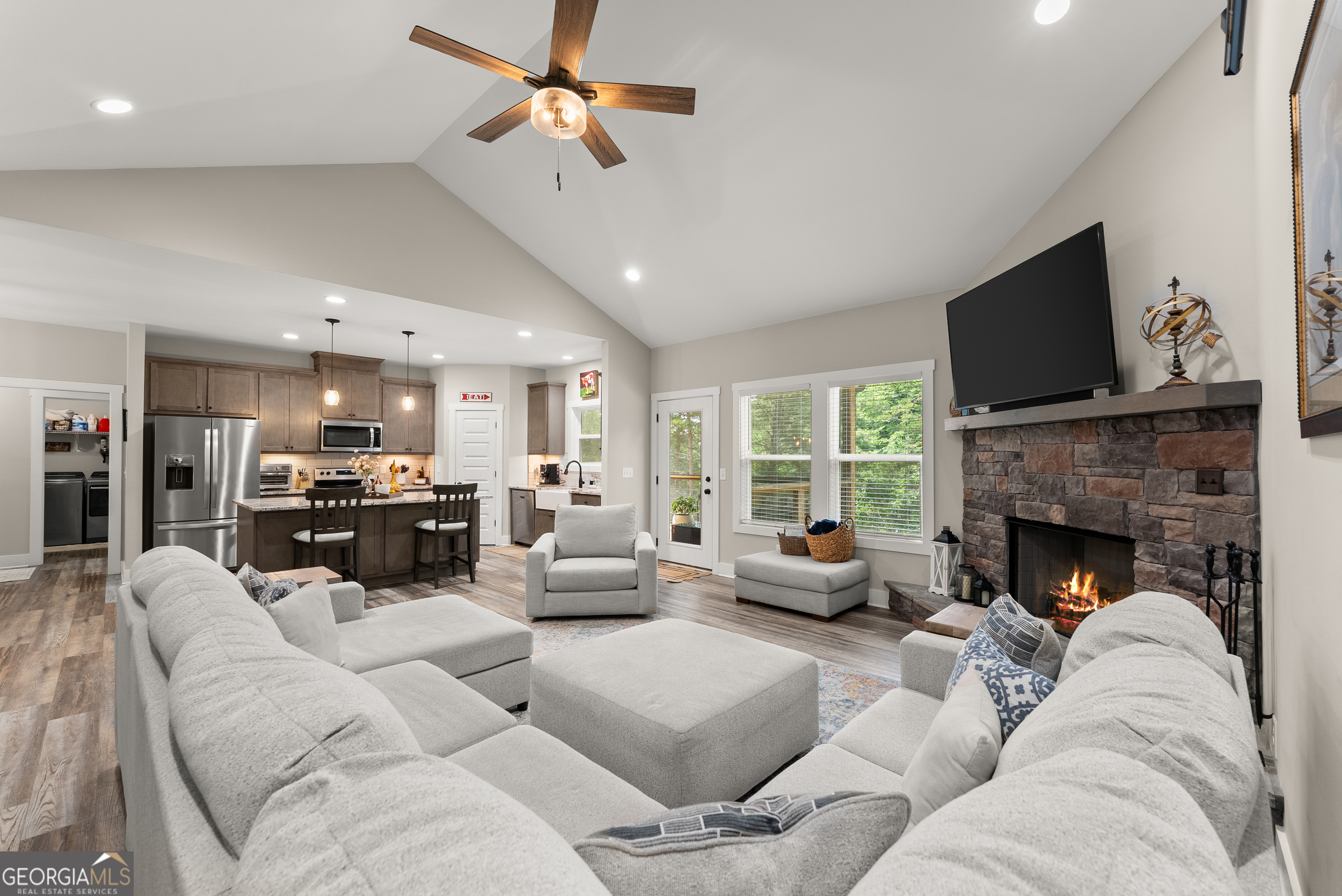35 Chimney Lane Property Photo 12