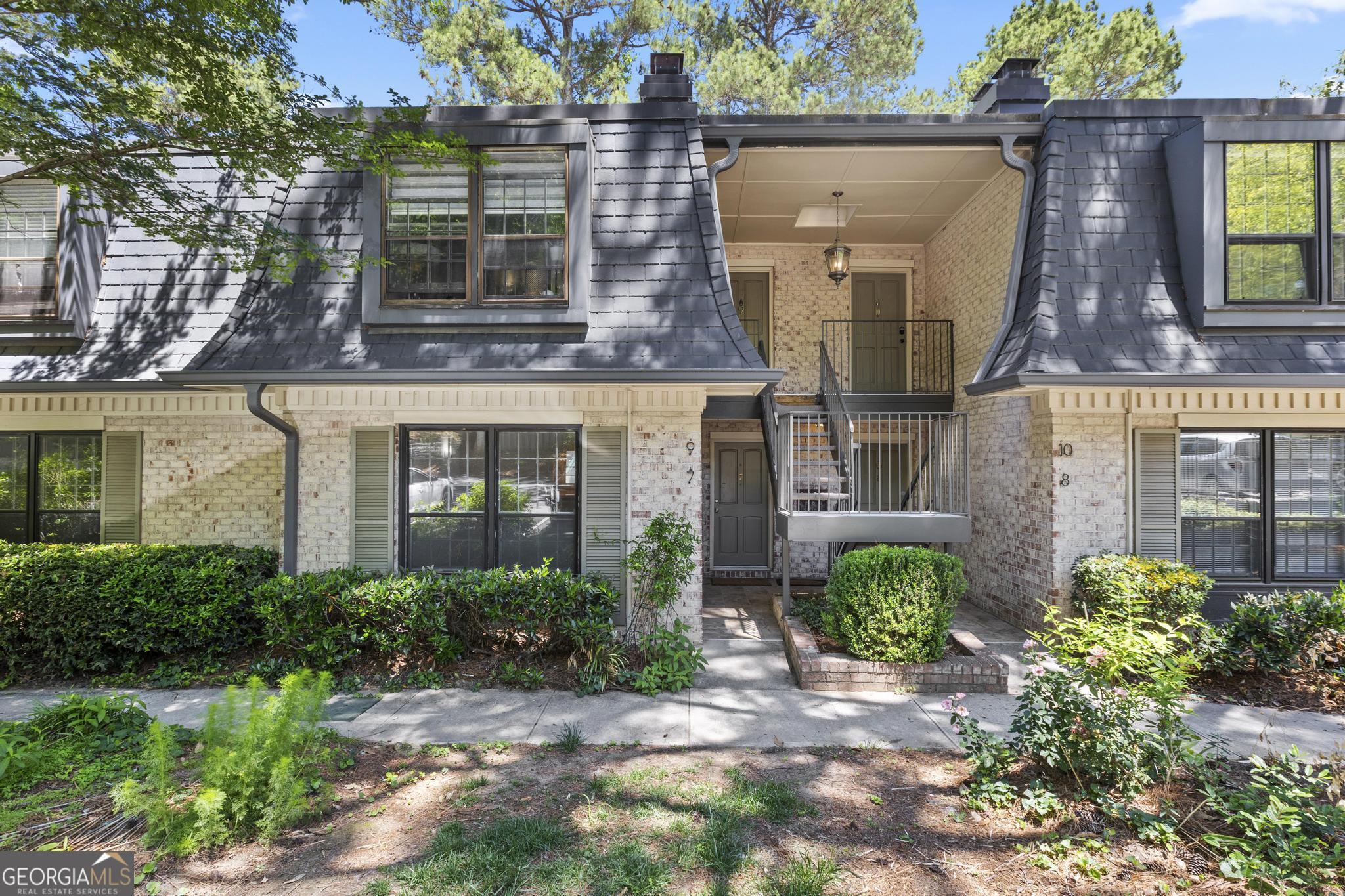 7 Cantey Place Nw Property Photo 1