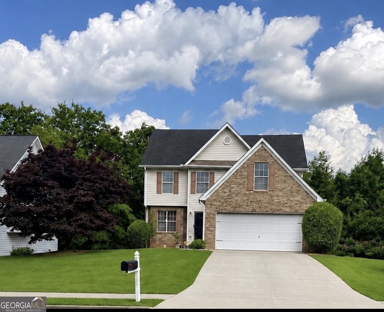 5926 Colonnade Drive Property Photo 1