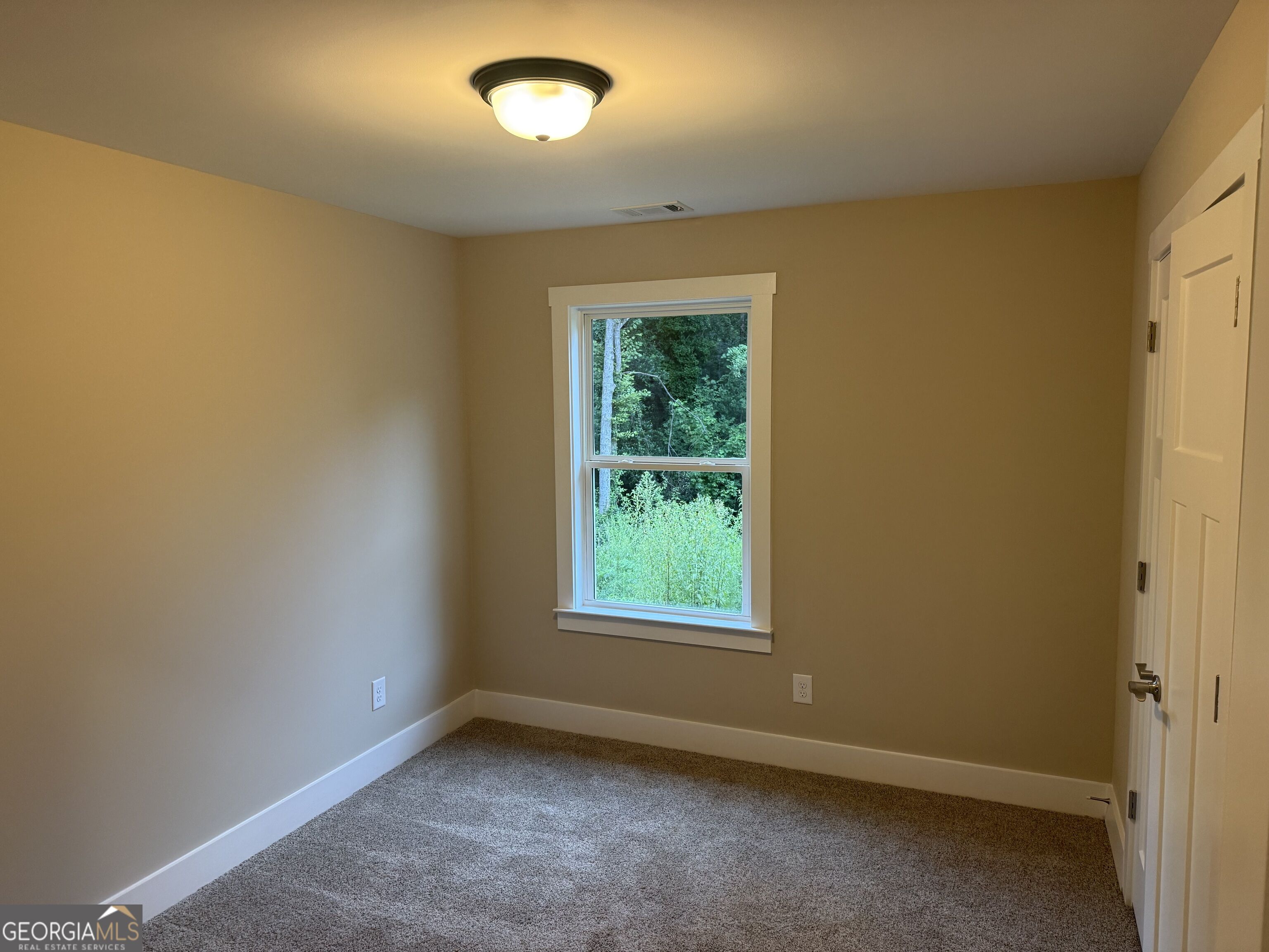 1108 7th Street Property Photo 7