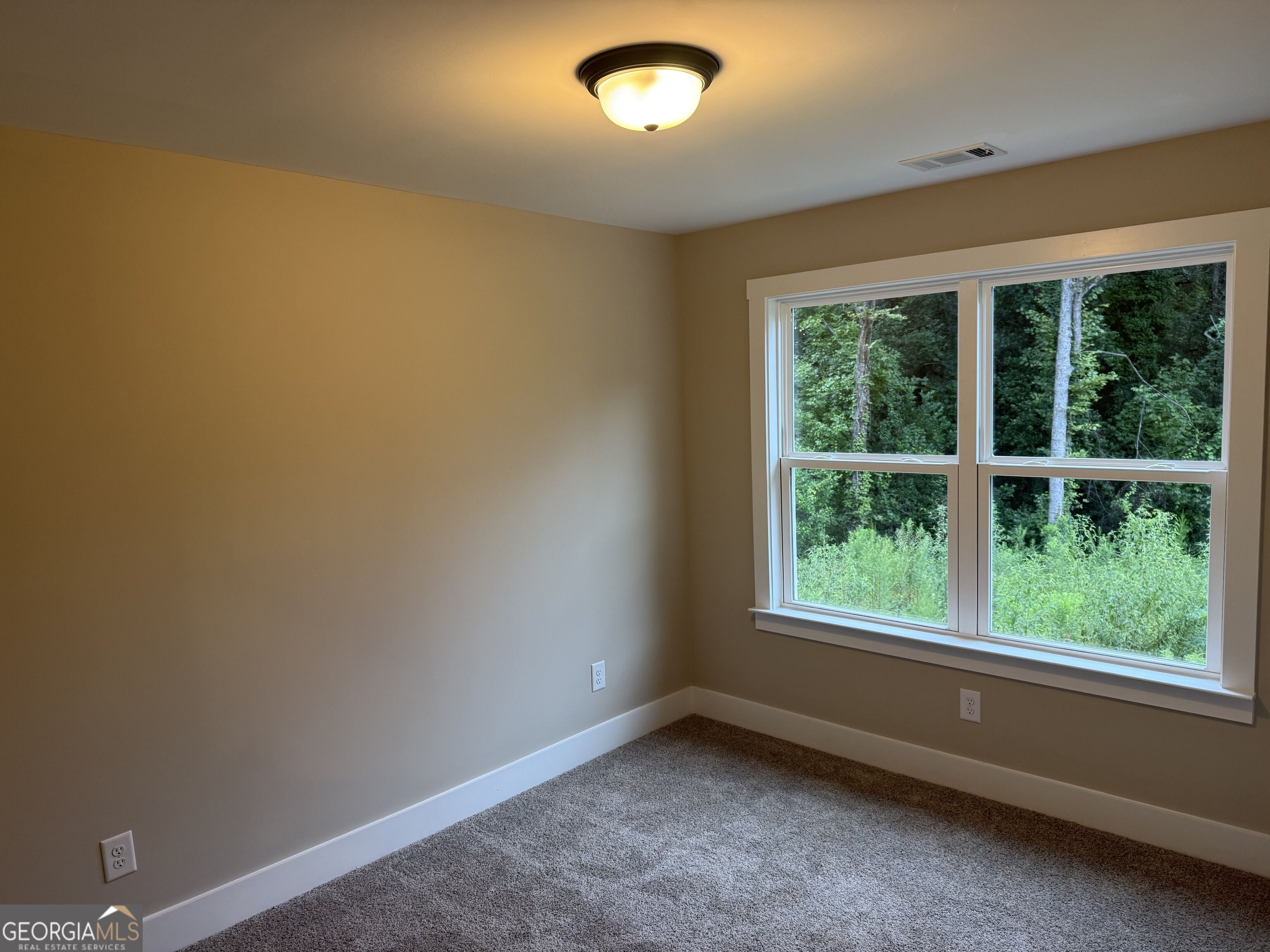 1108 7th Street Property Photo 9