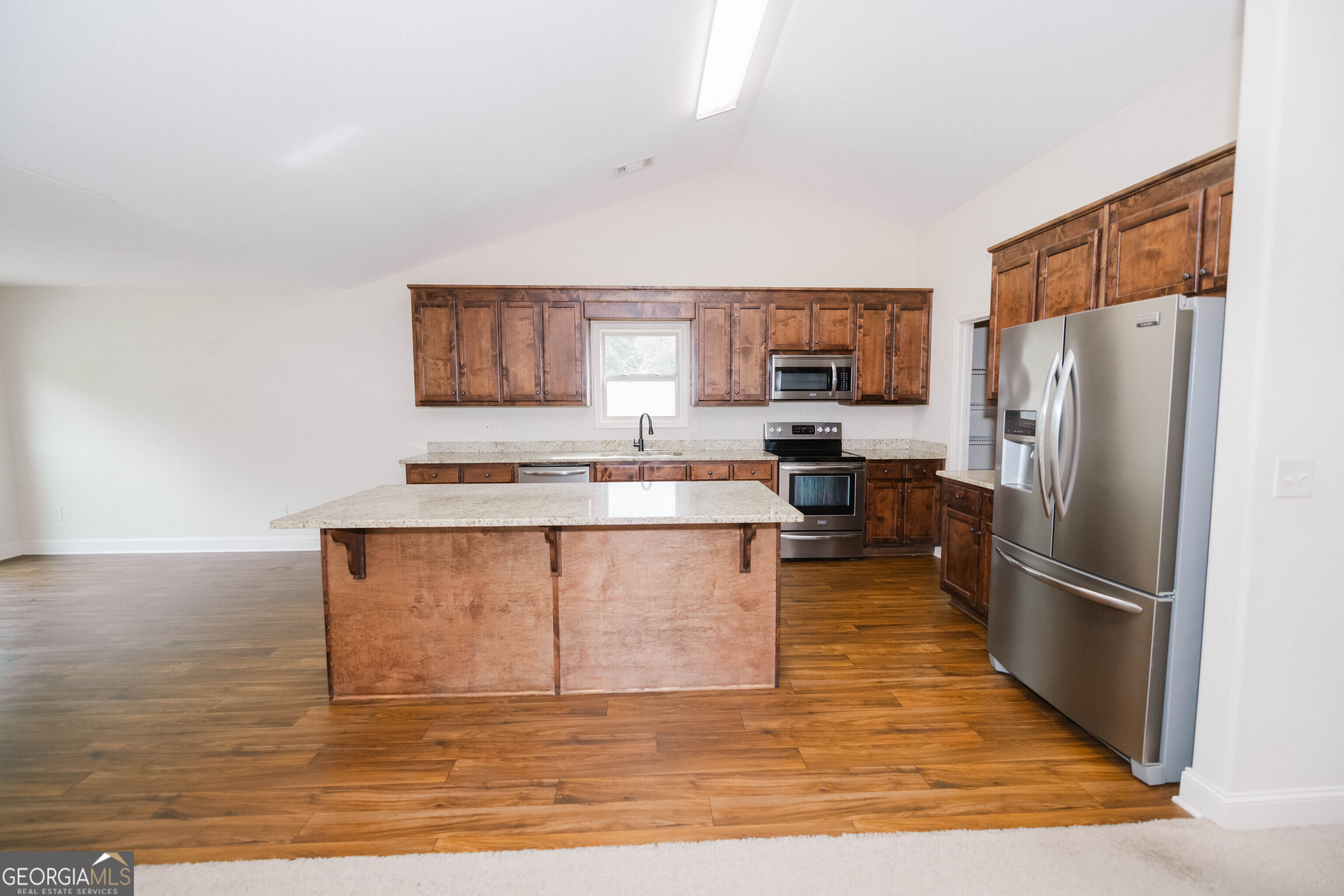 464 Redtail Road Property Photo 9