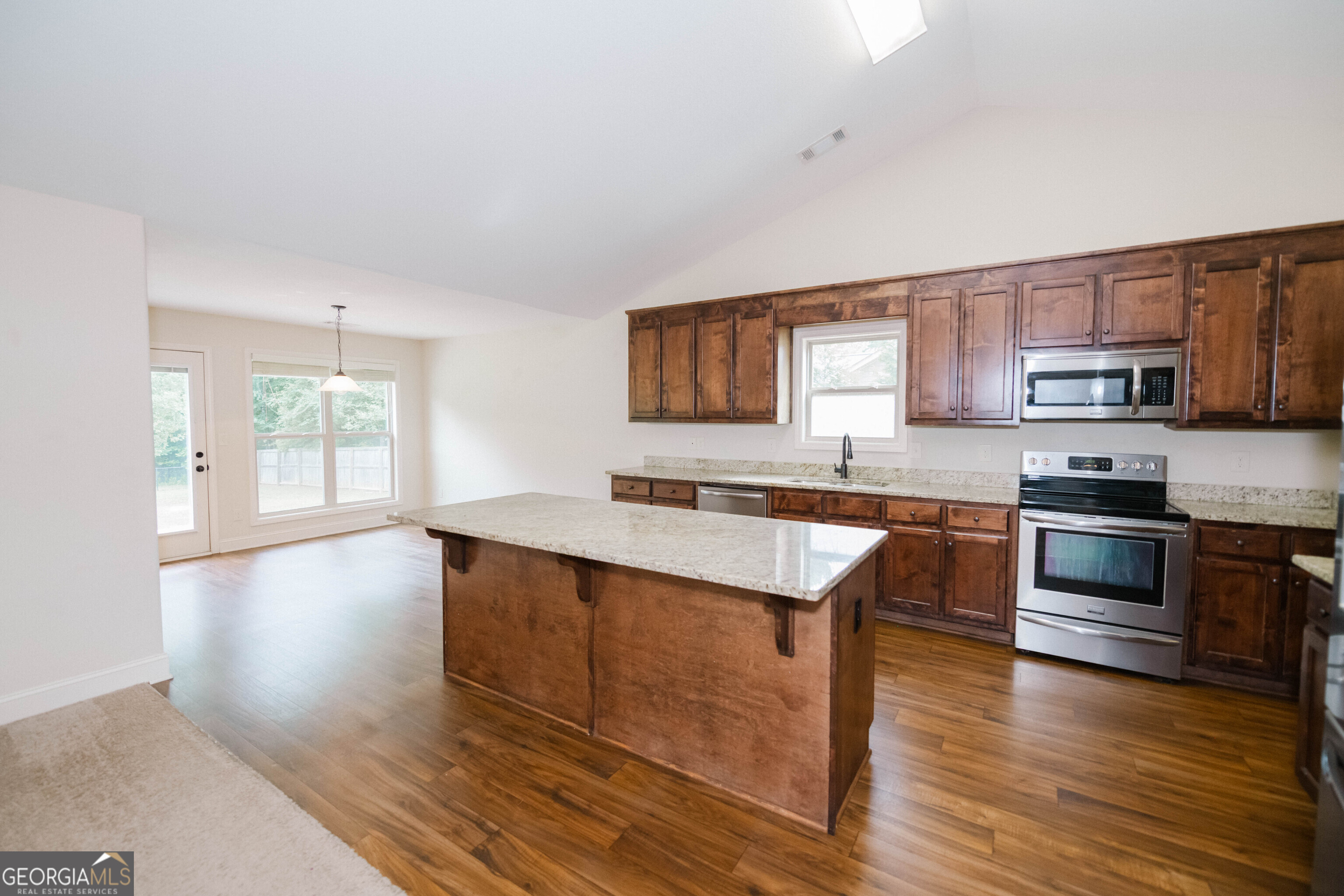 464 Redtail Road Property Photo 10