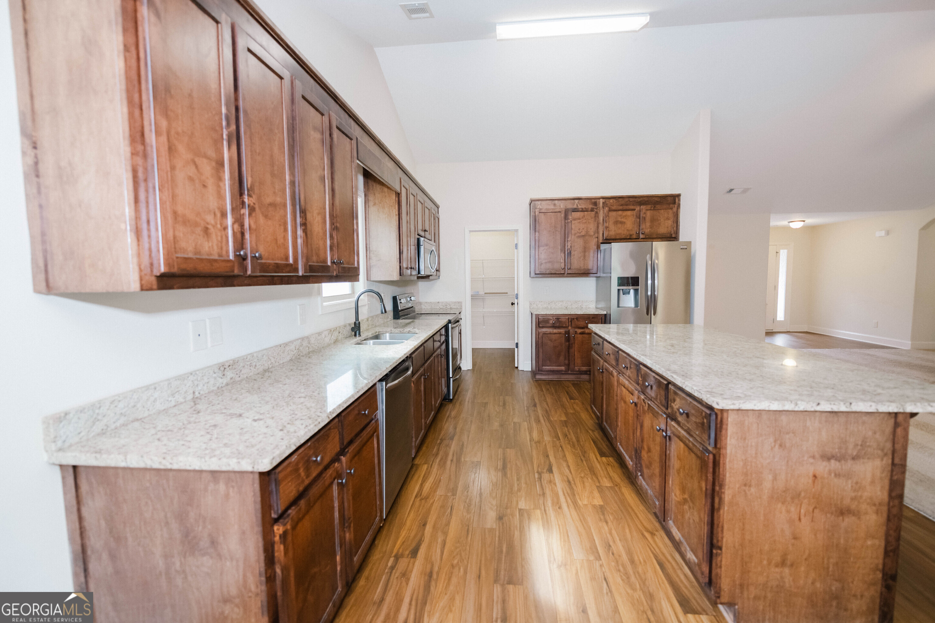 464 Redtail Road Property Photo 11
