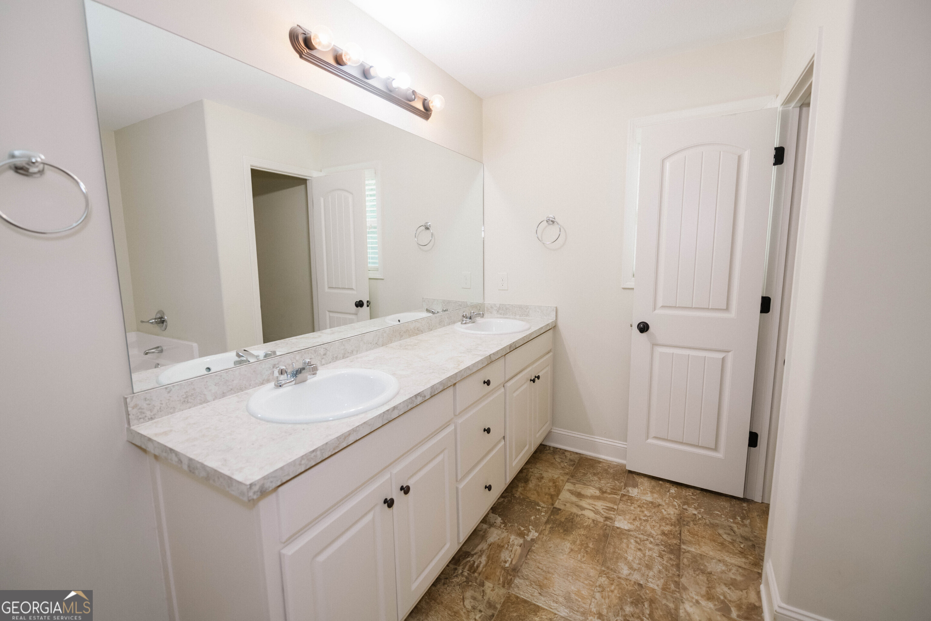 464 Redtail Road Property Photo 21