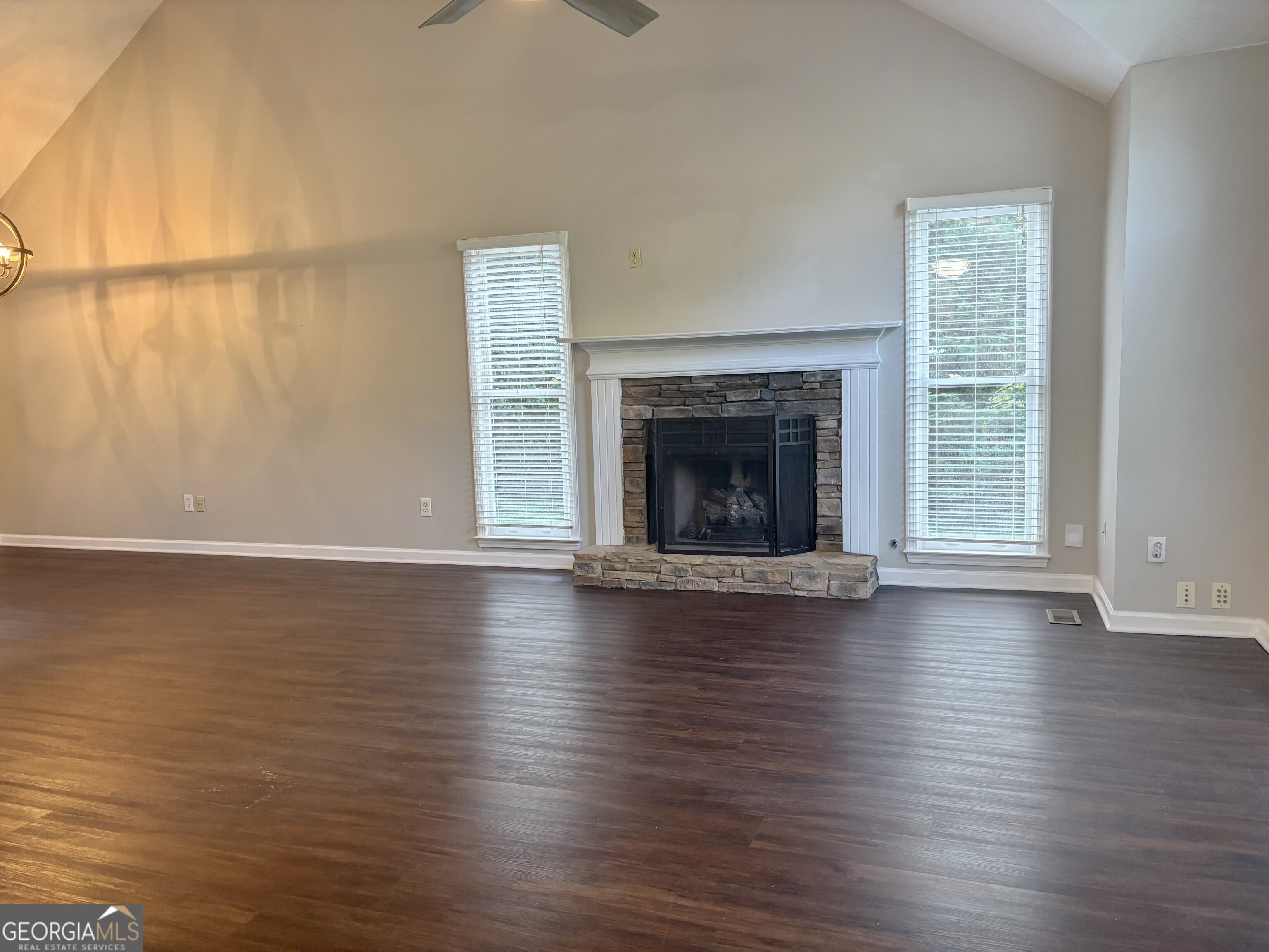 7035 Wynfield Drive Property Photo 4