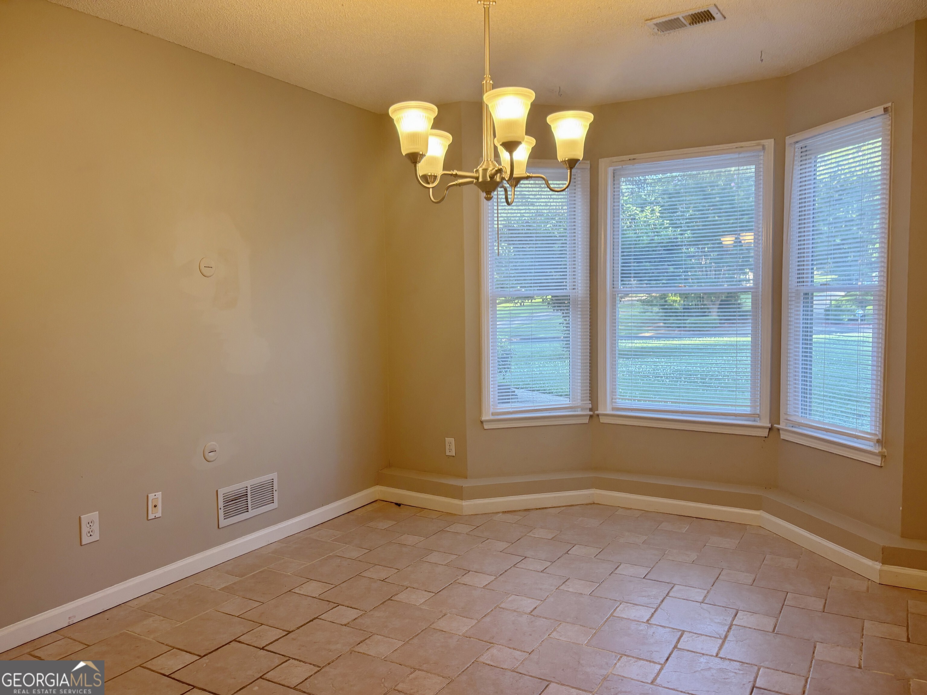 7035 Wynfield Drive Property Photo 18