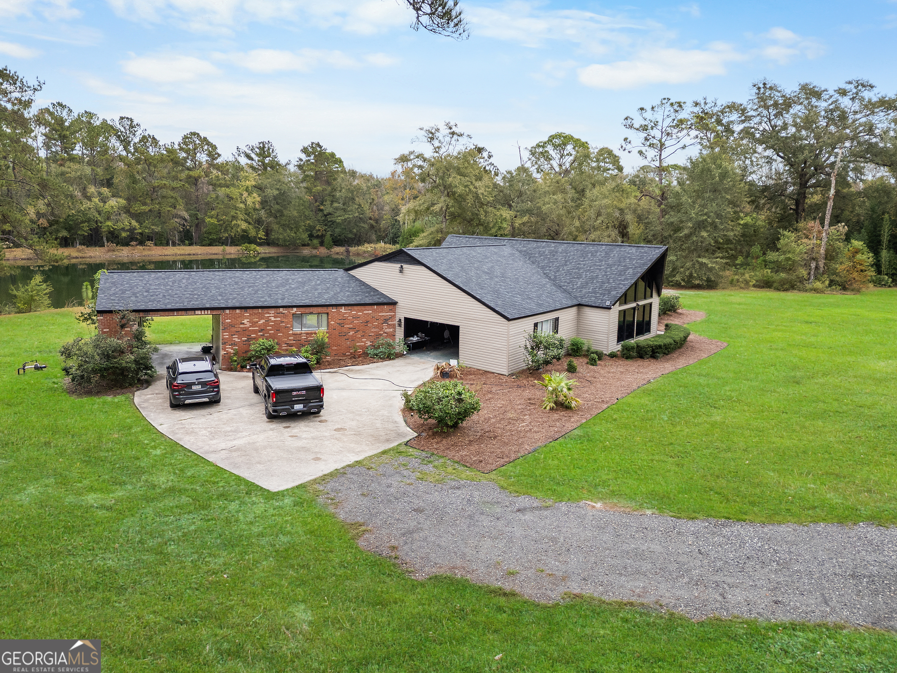 100 Morgan Drive Property Photo 16