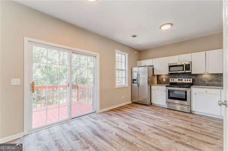 209 Enterprise Path Property Photo 14