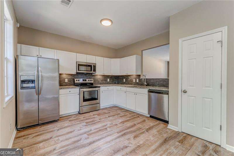 209 Enterprise Path Property Photo 18
