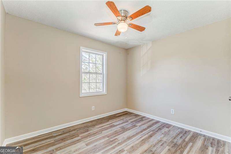 209 Enterprise Path Property Photo 25
