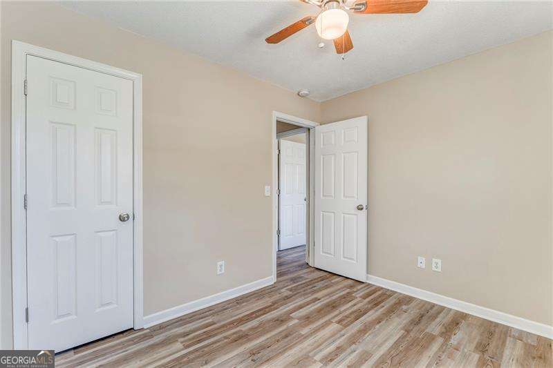 209 Enterprise Path Property Photo 28