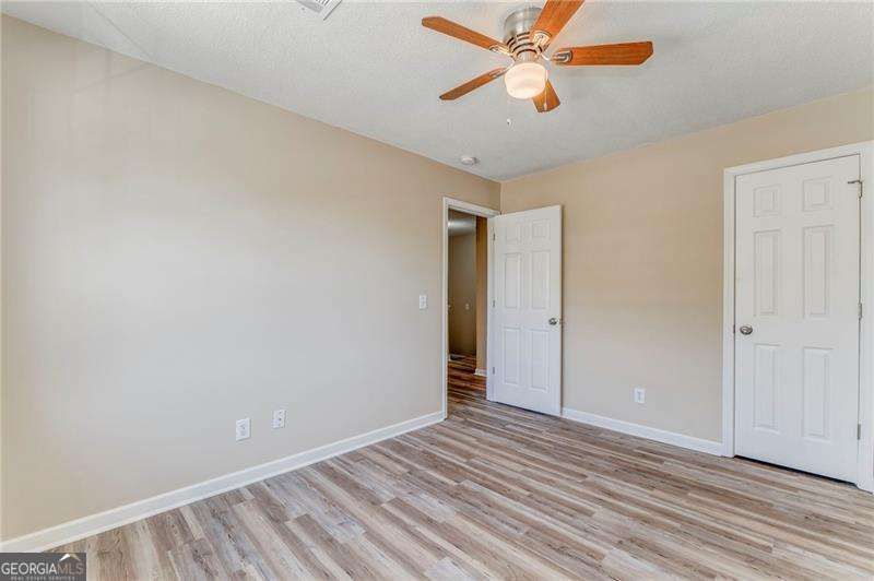 209 Enterprise Path Property Photo 37