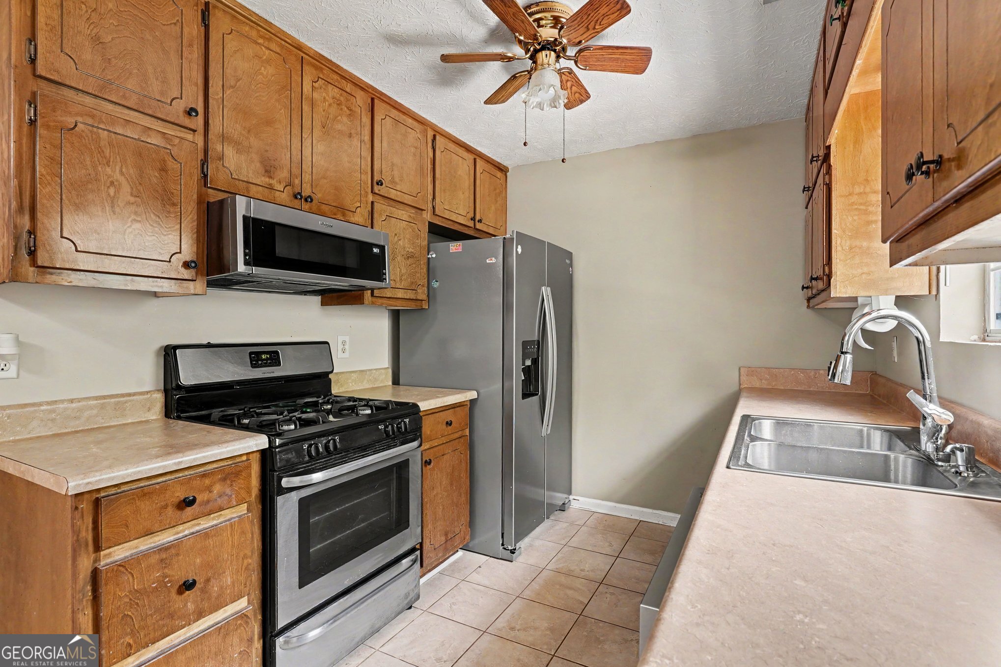 317 Creek Side Court Property Photo 12