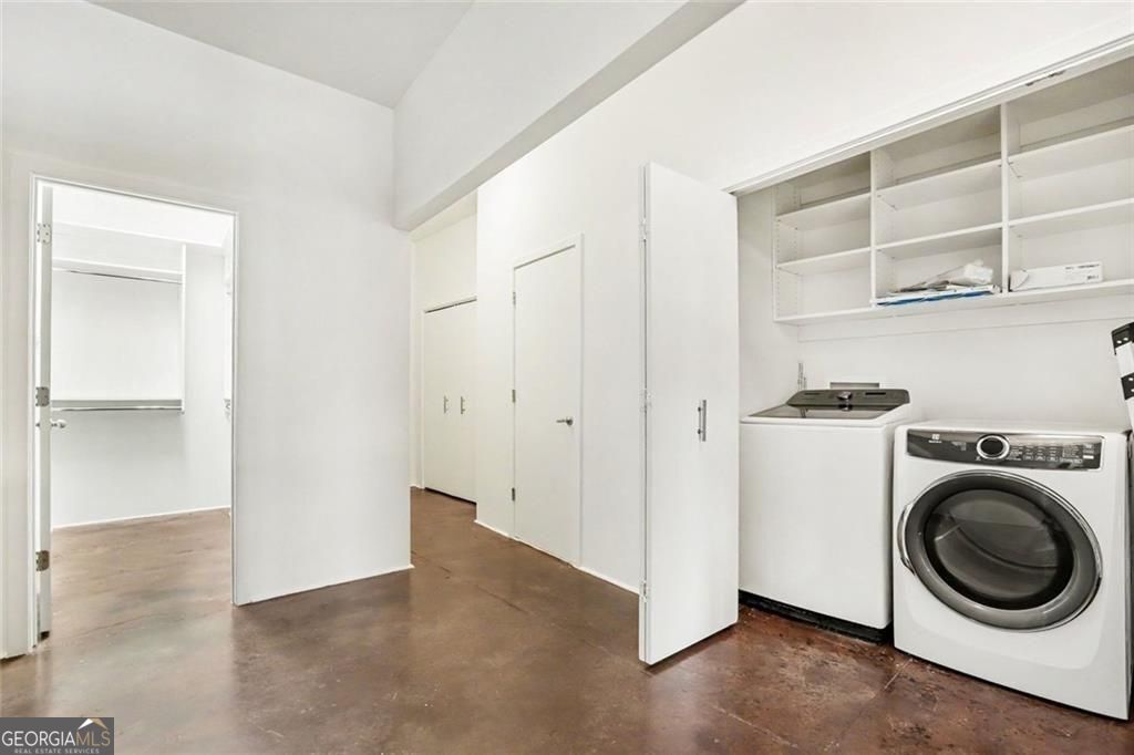 560 Dutch Valley Road Ne # 2305 Property Photo 27