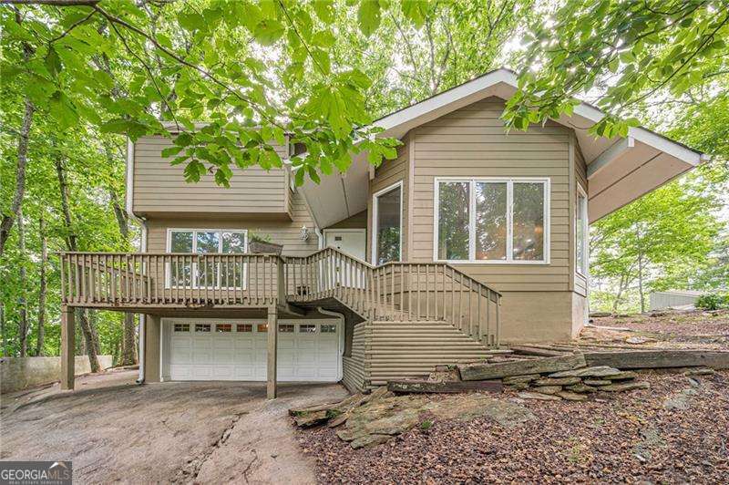834 Lake Arrowhead Drive Property Photo 1