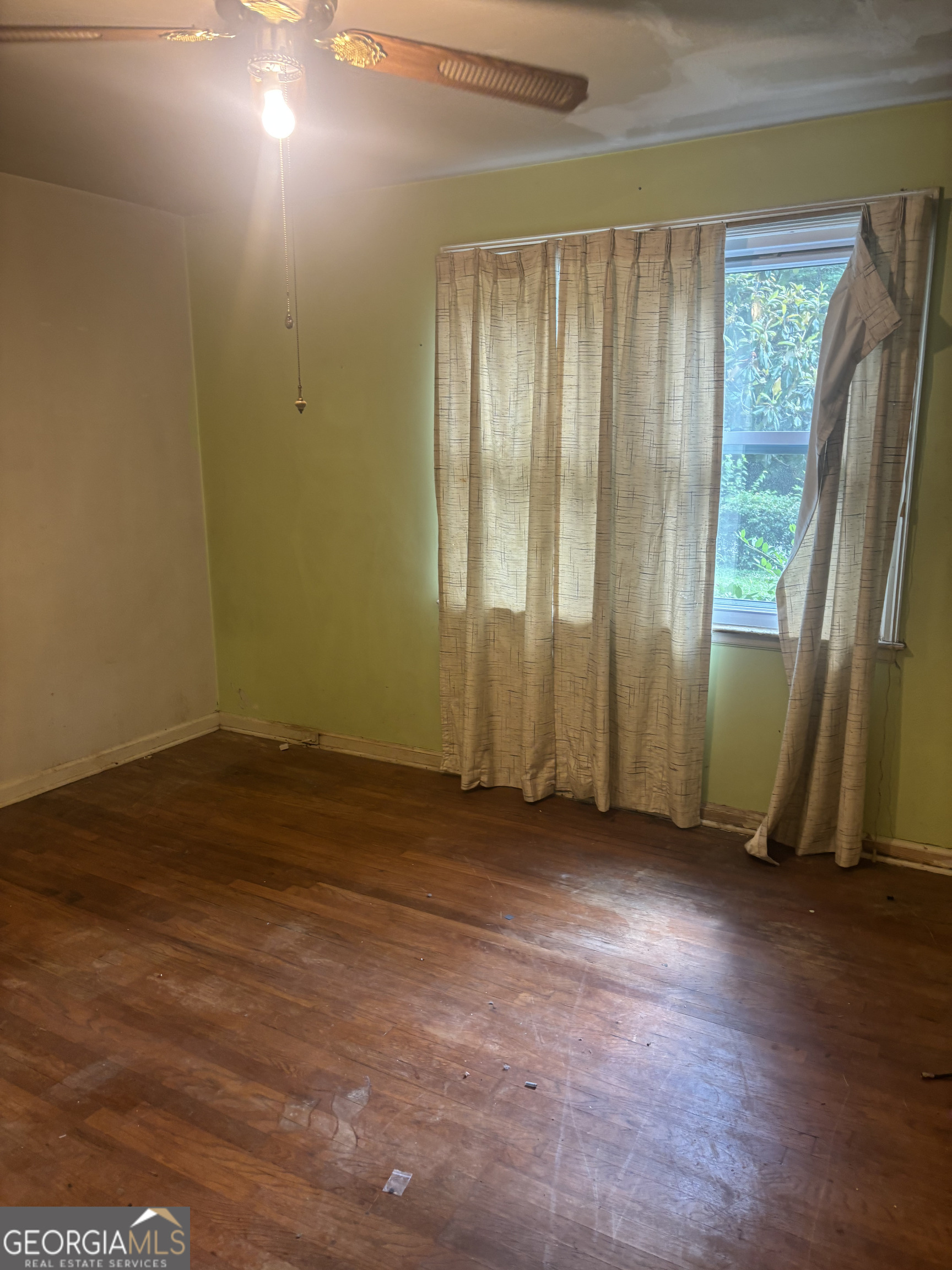 536 Allendale Drive Property Photo 3