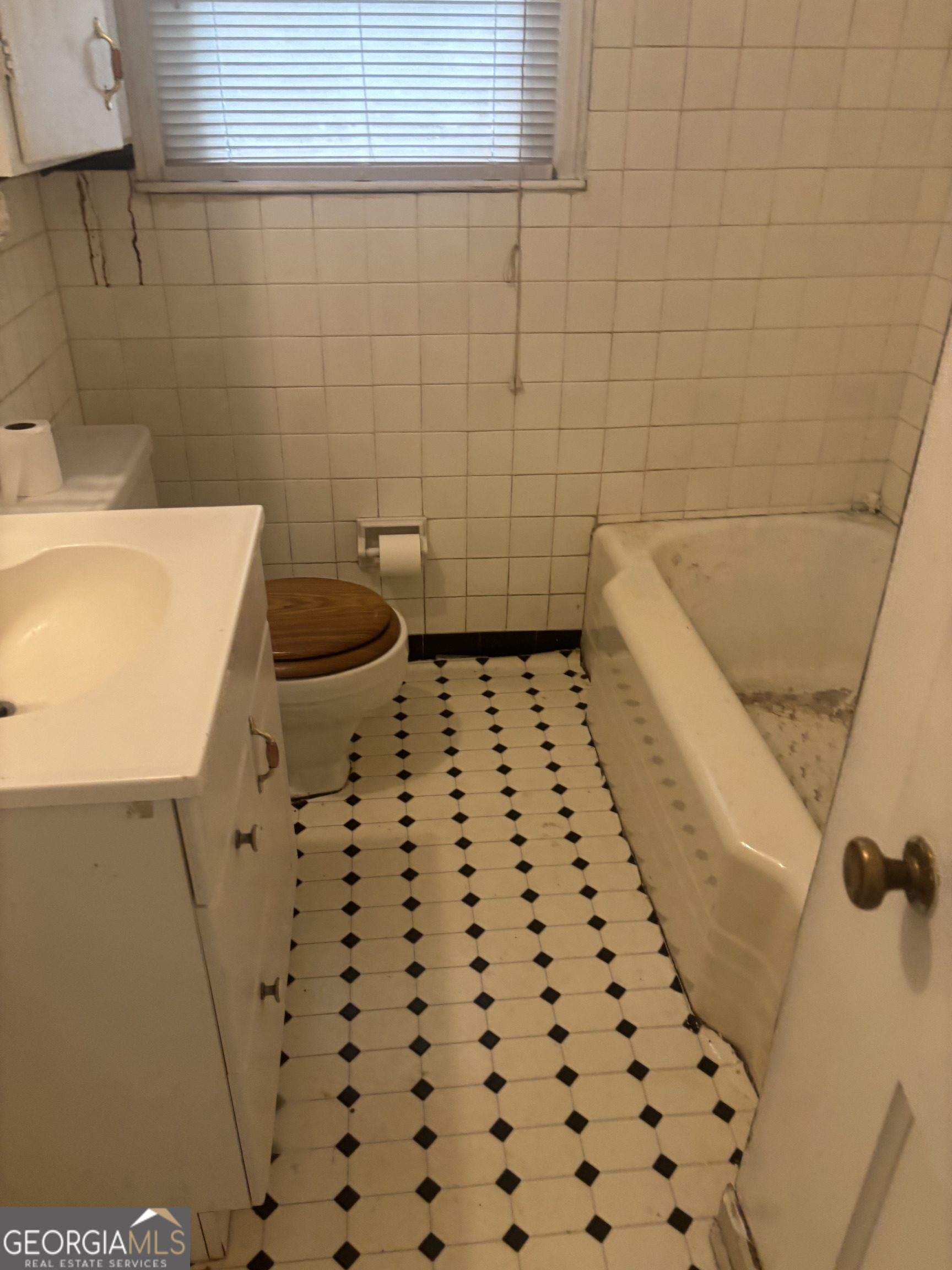536 Allendale Drive Property Photo 16