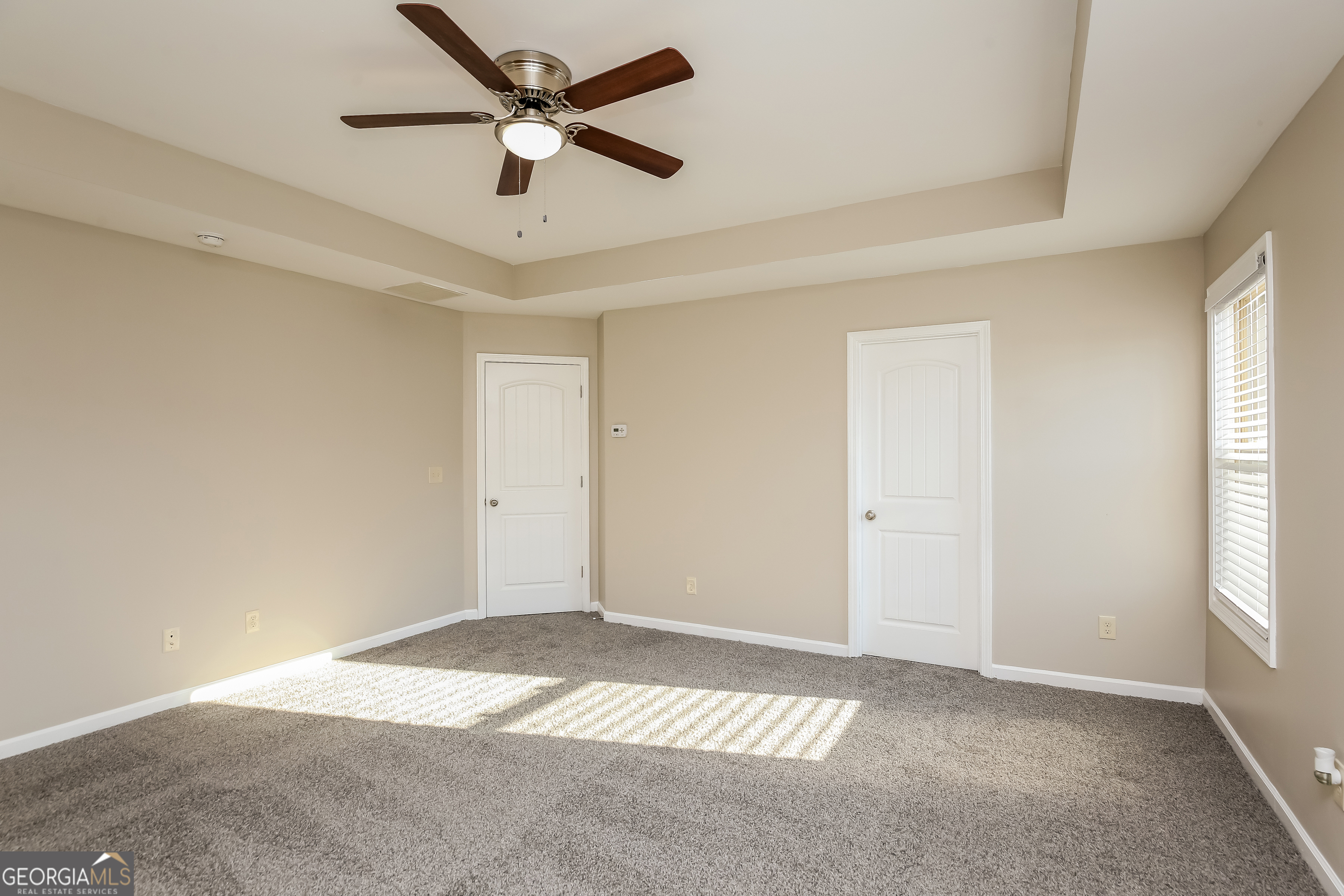 870 Walnut Woods Drive Property Photo 11