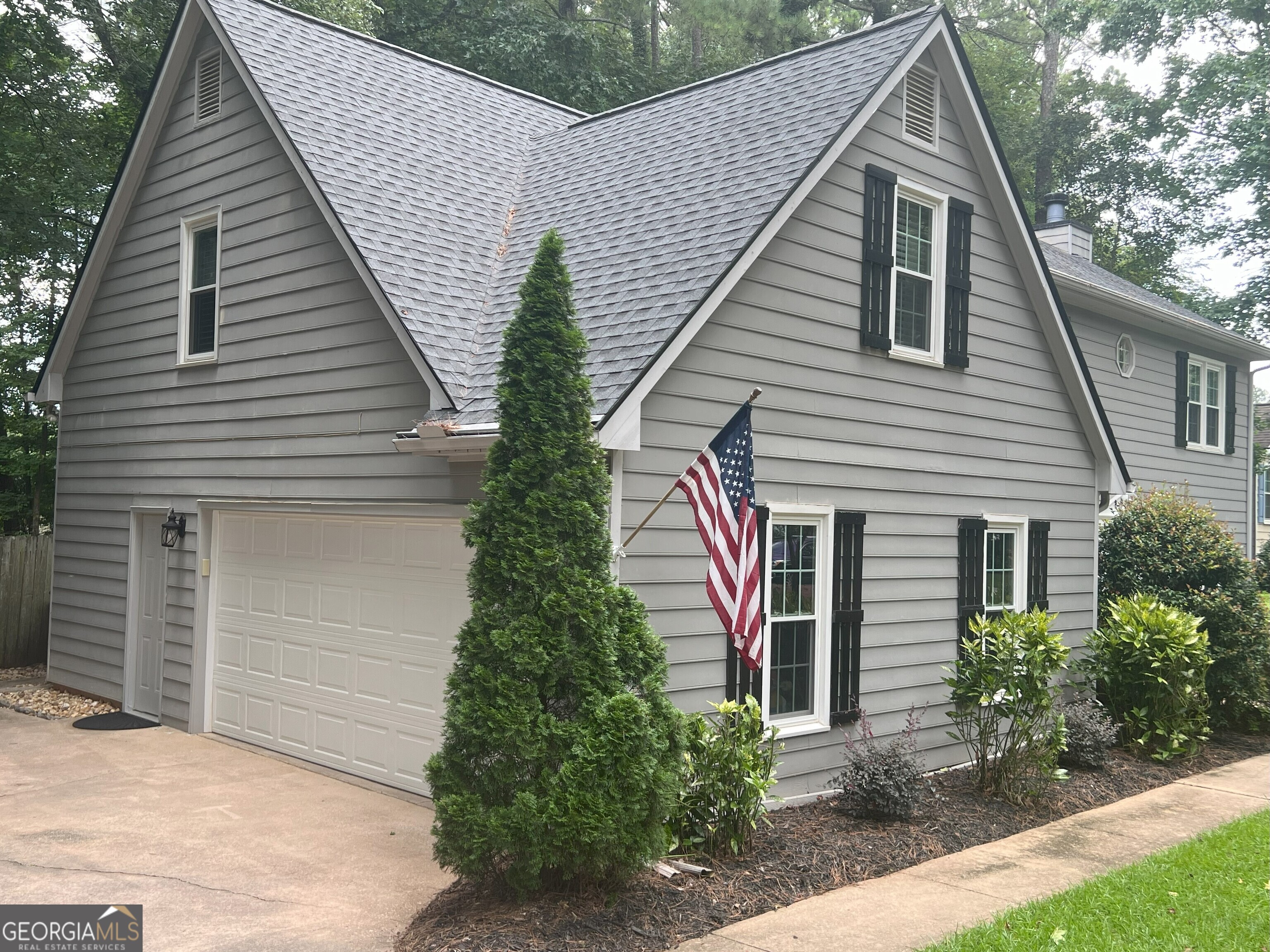 131 Rockspray Ridge Property Photo 4