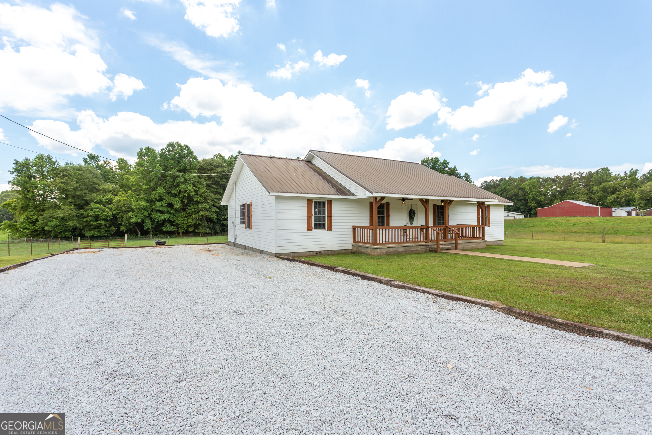 110 Windmill Road Property Photo 4