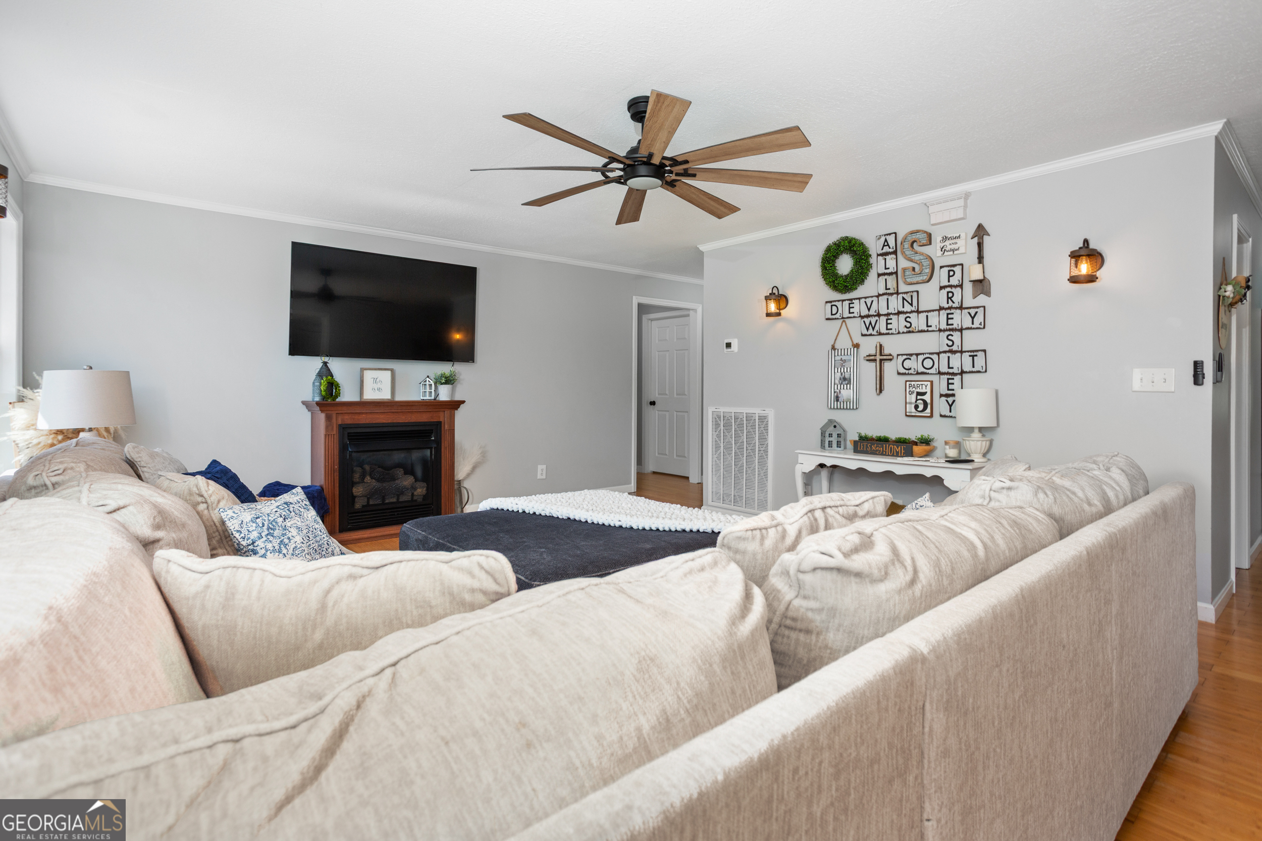 110 Windmill Road Property Photo 12