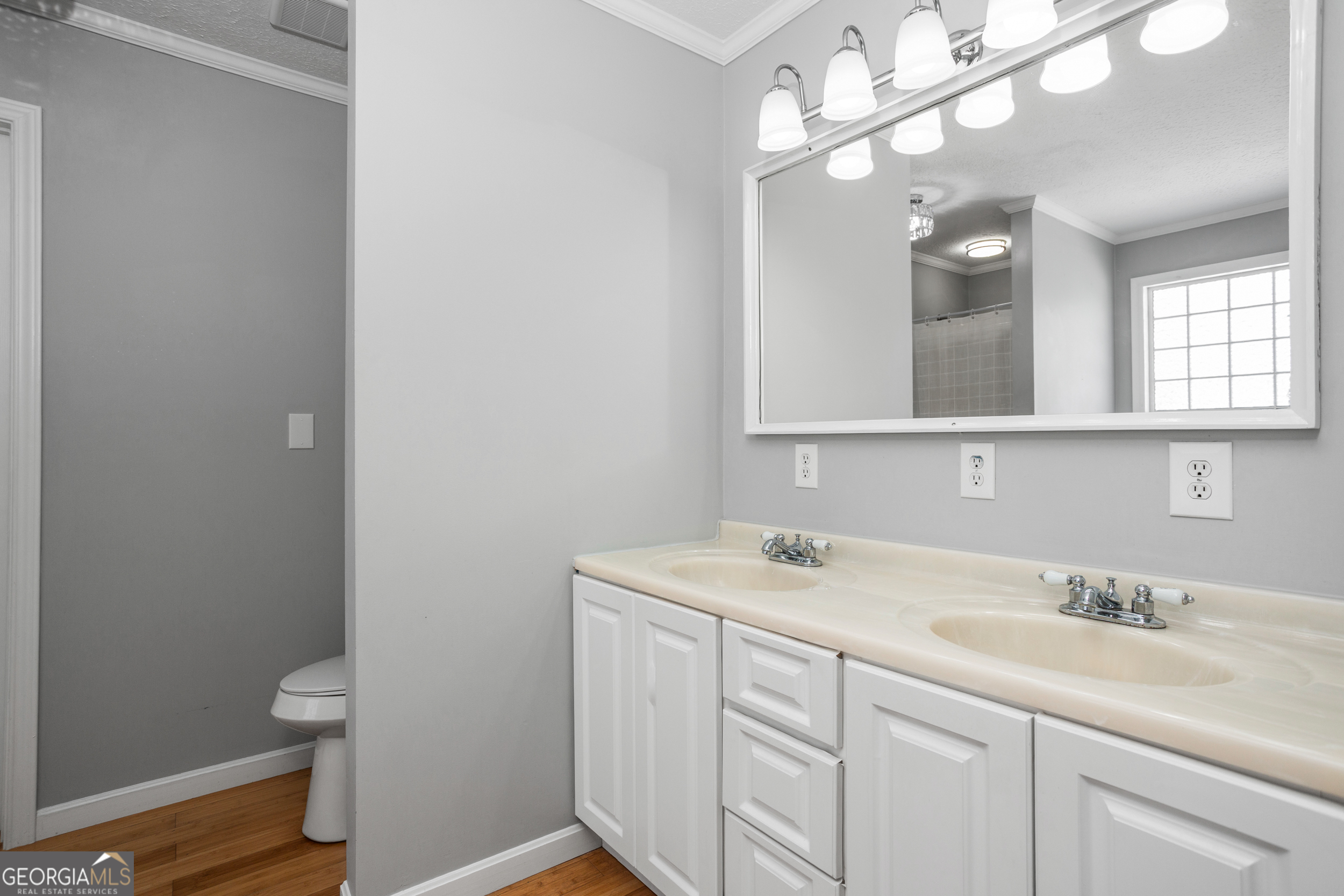110 Windmill Road Property Photo 30