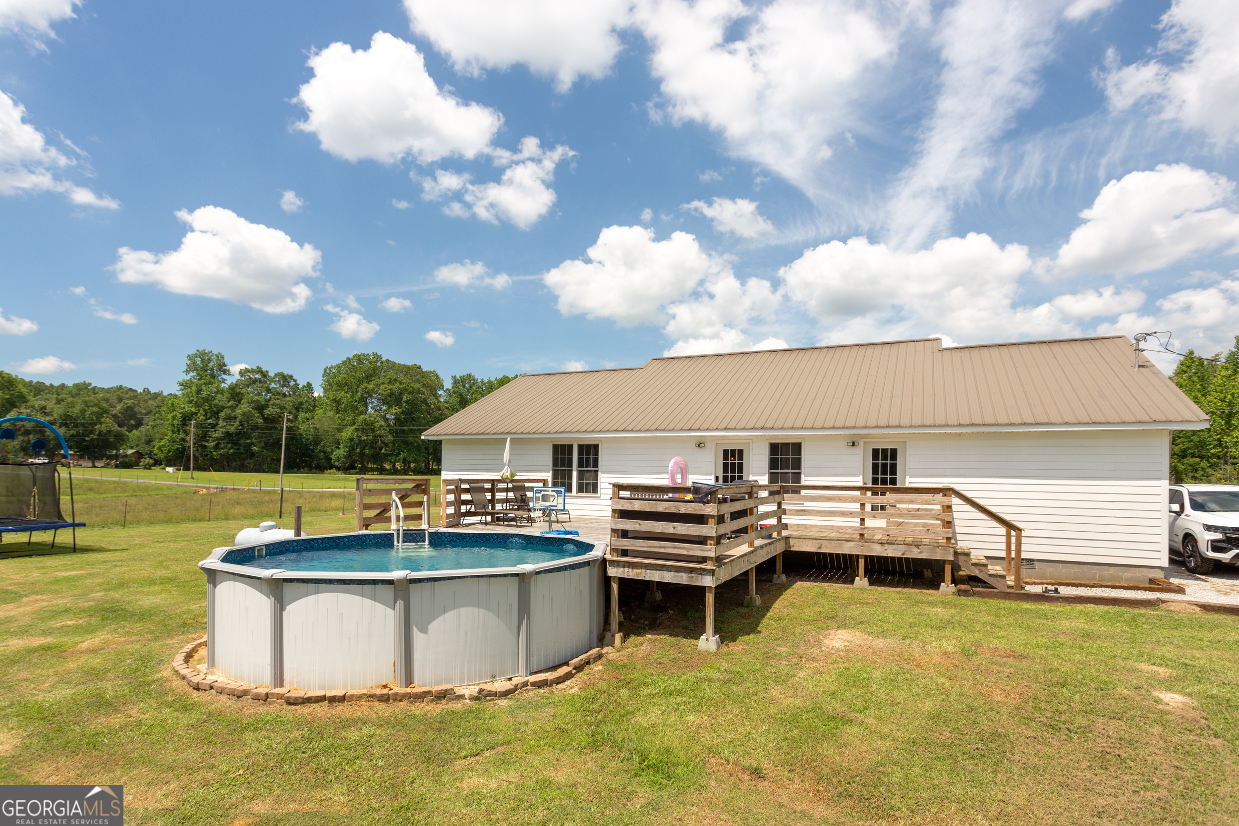 110 Windmill Road Property Photo 38