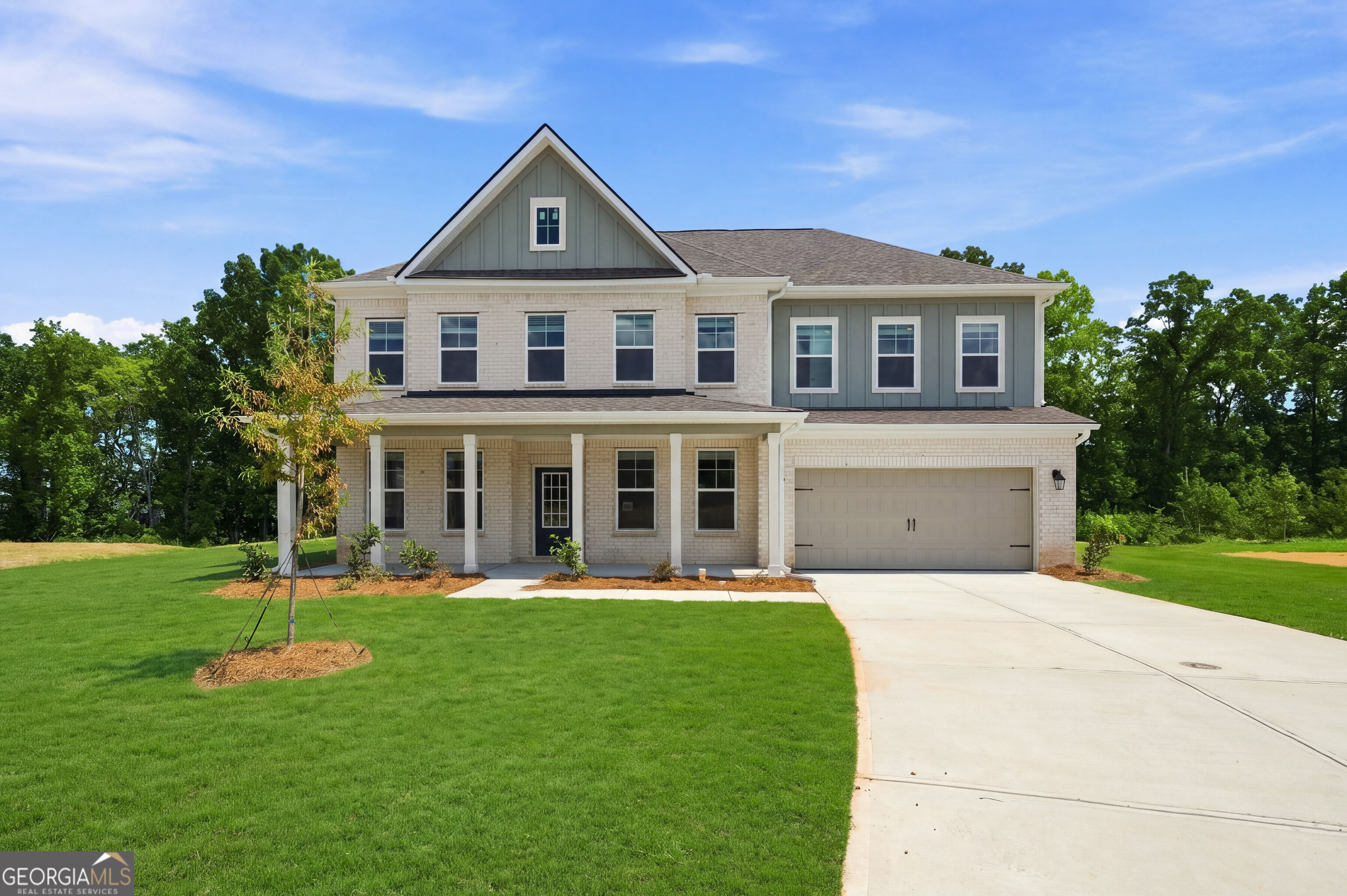 608 Button Grove Property Photo 1