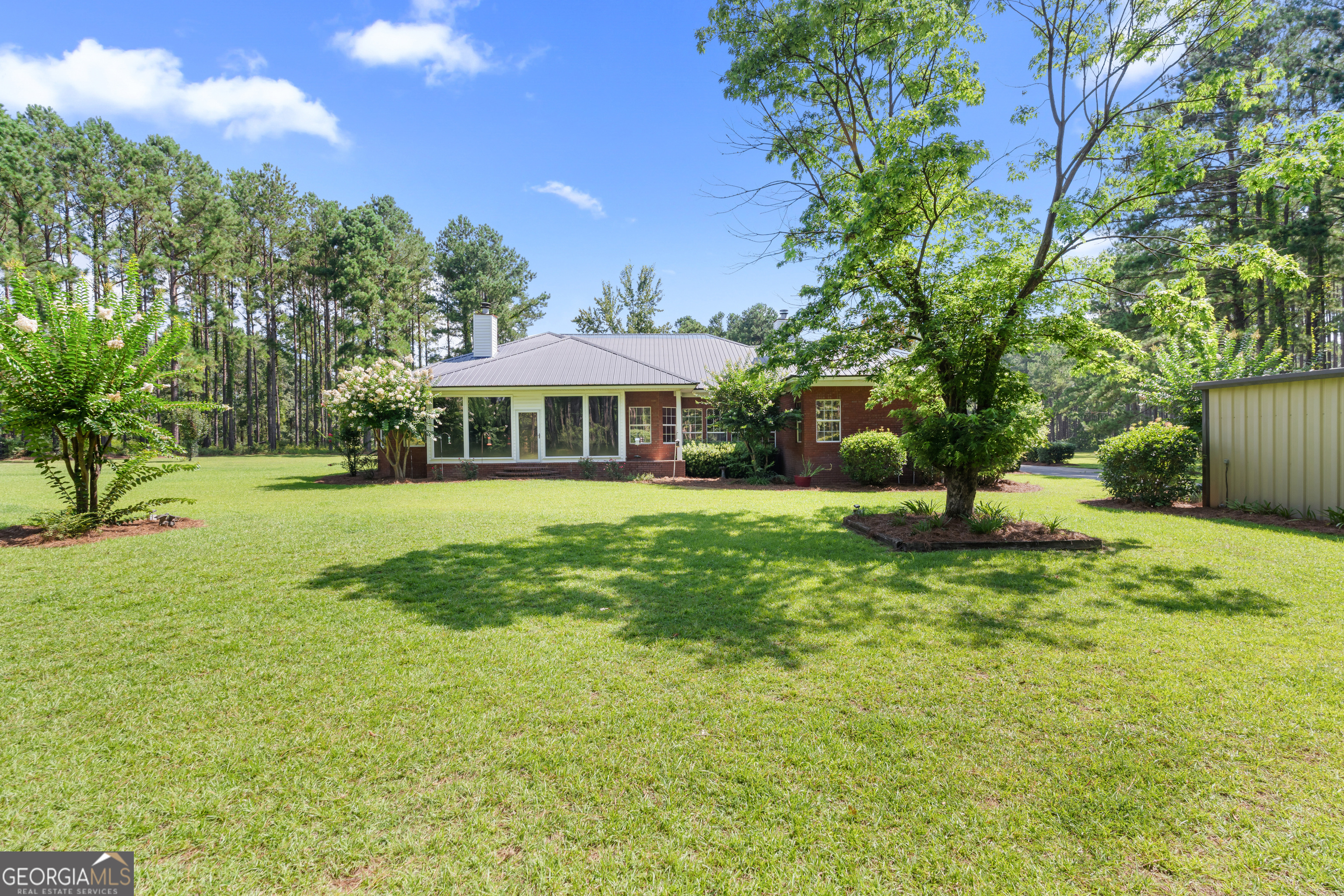 2055 Blankenbaker Road Property Photo 5
