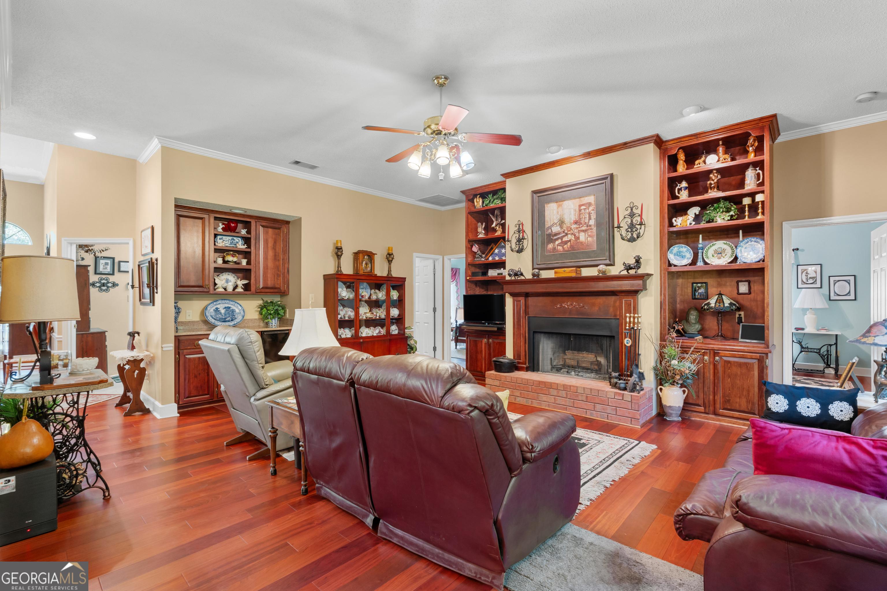 2055 Blankenbaker Road Property Photo 9