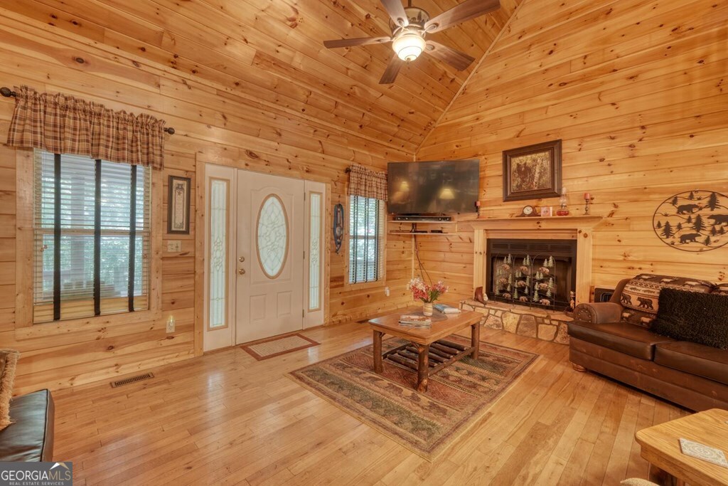 45 K D Lane Property Photo 7