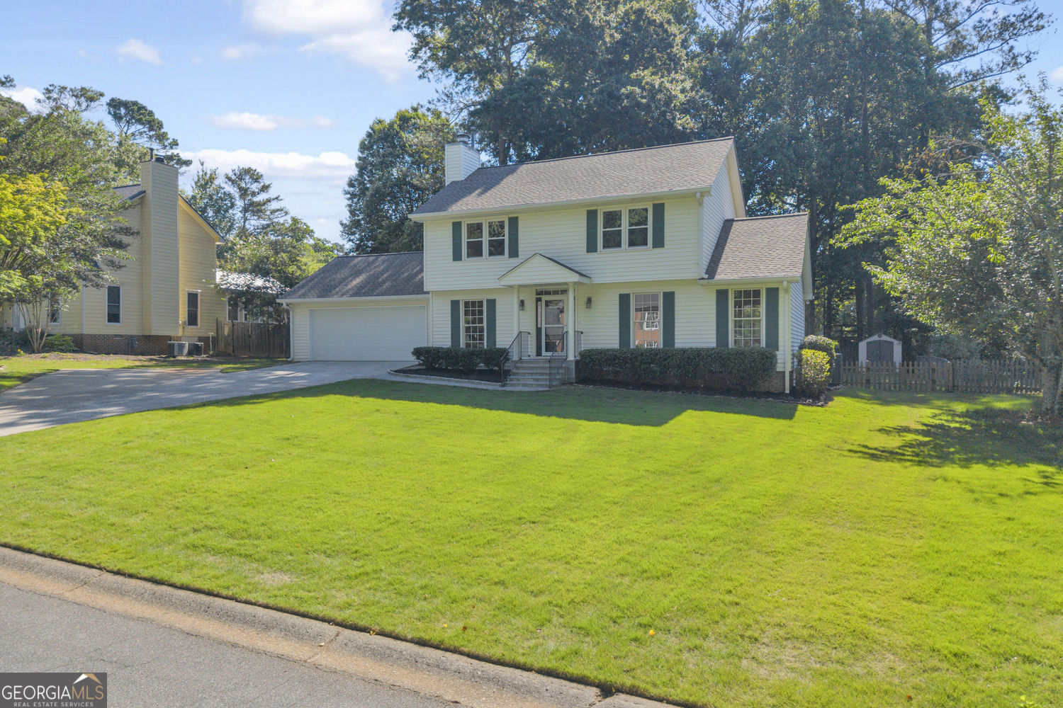 167 Knollwood Drive Nw Property Photo 2