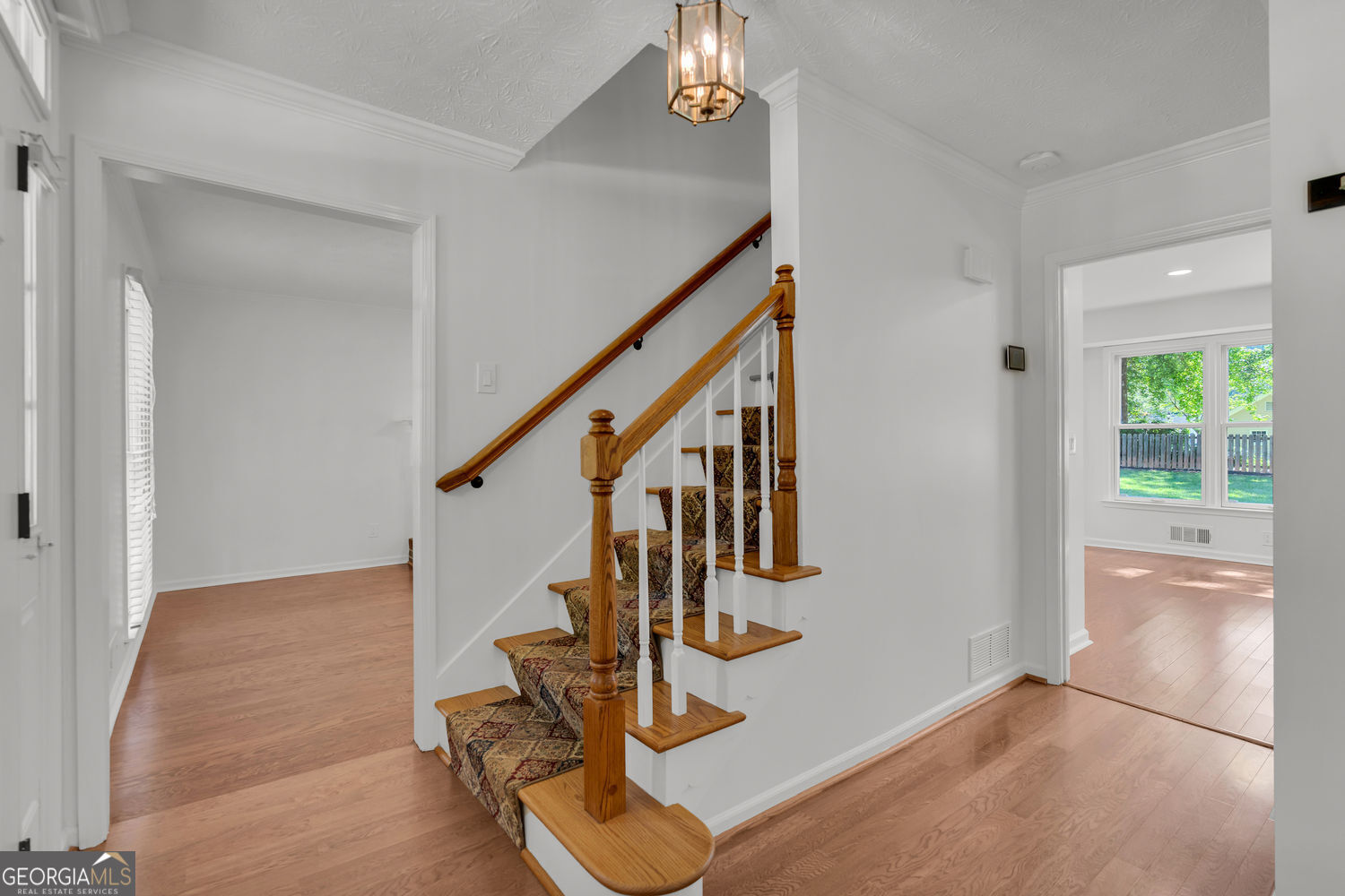 167 Knollwood Drive Nw Property Photo 5