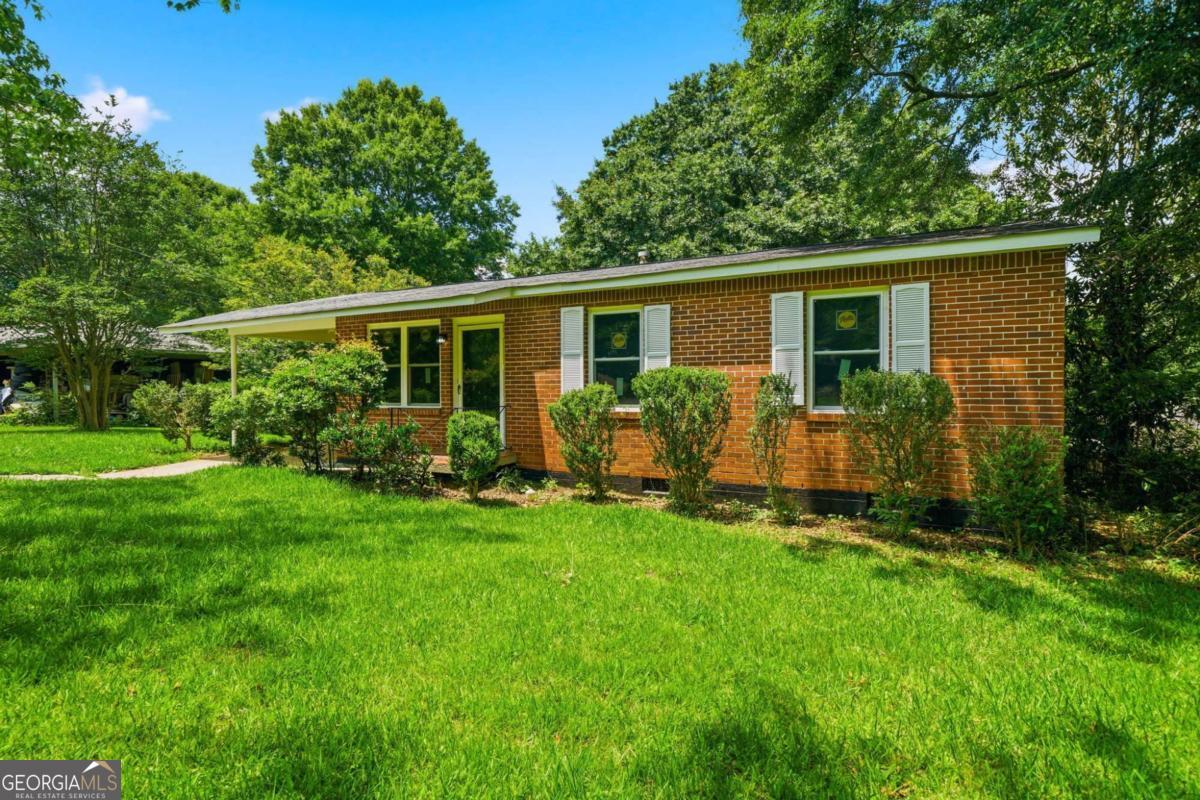 4913 Bartlett Road Property Photo 3