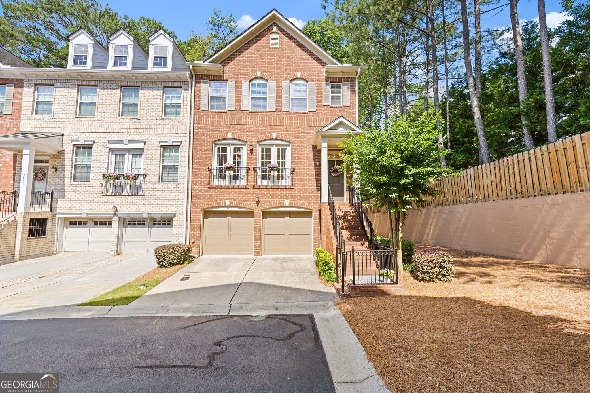 2810 Darby Street Ne Property Photo 1