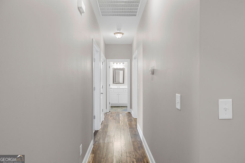16 Round Rock Circle Ne Property Photo 4