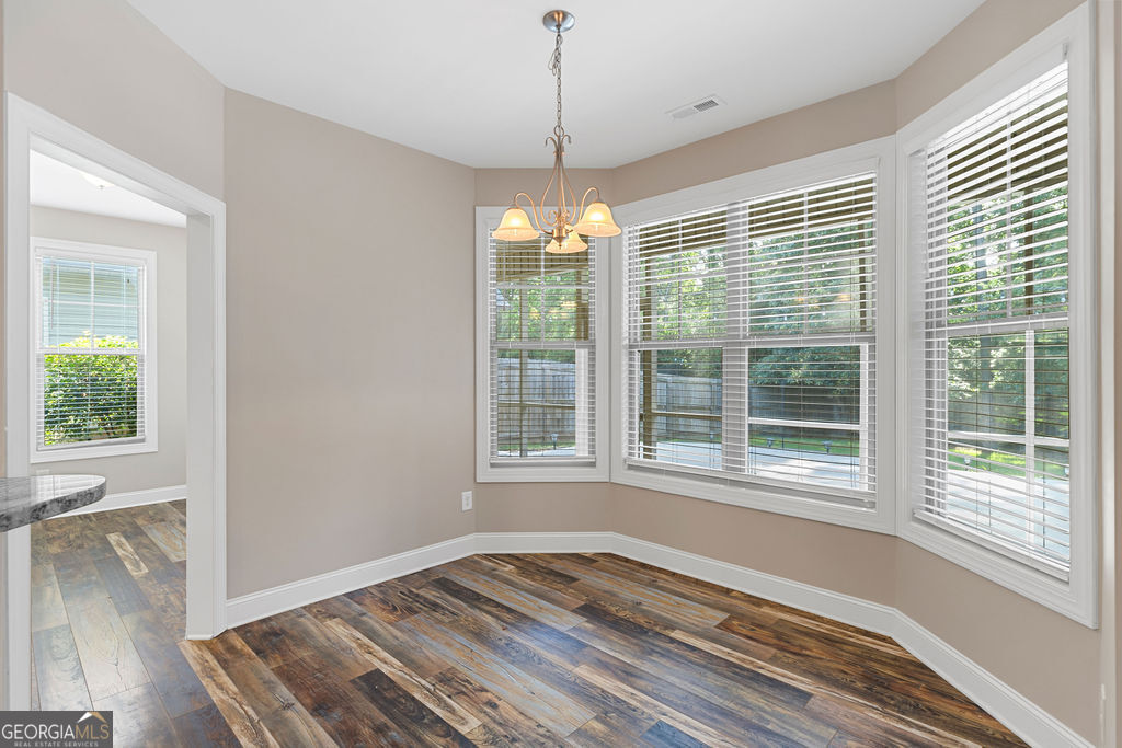 16 Round Rock Circle Ne Property Photo 5